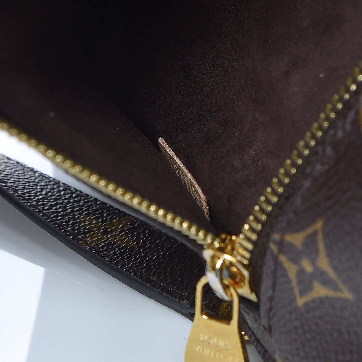 Louis Vuitton Monogram Pochette Metis 10 of 16