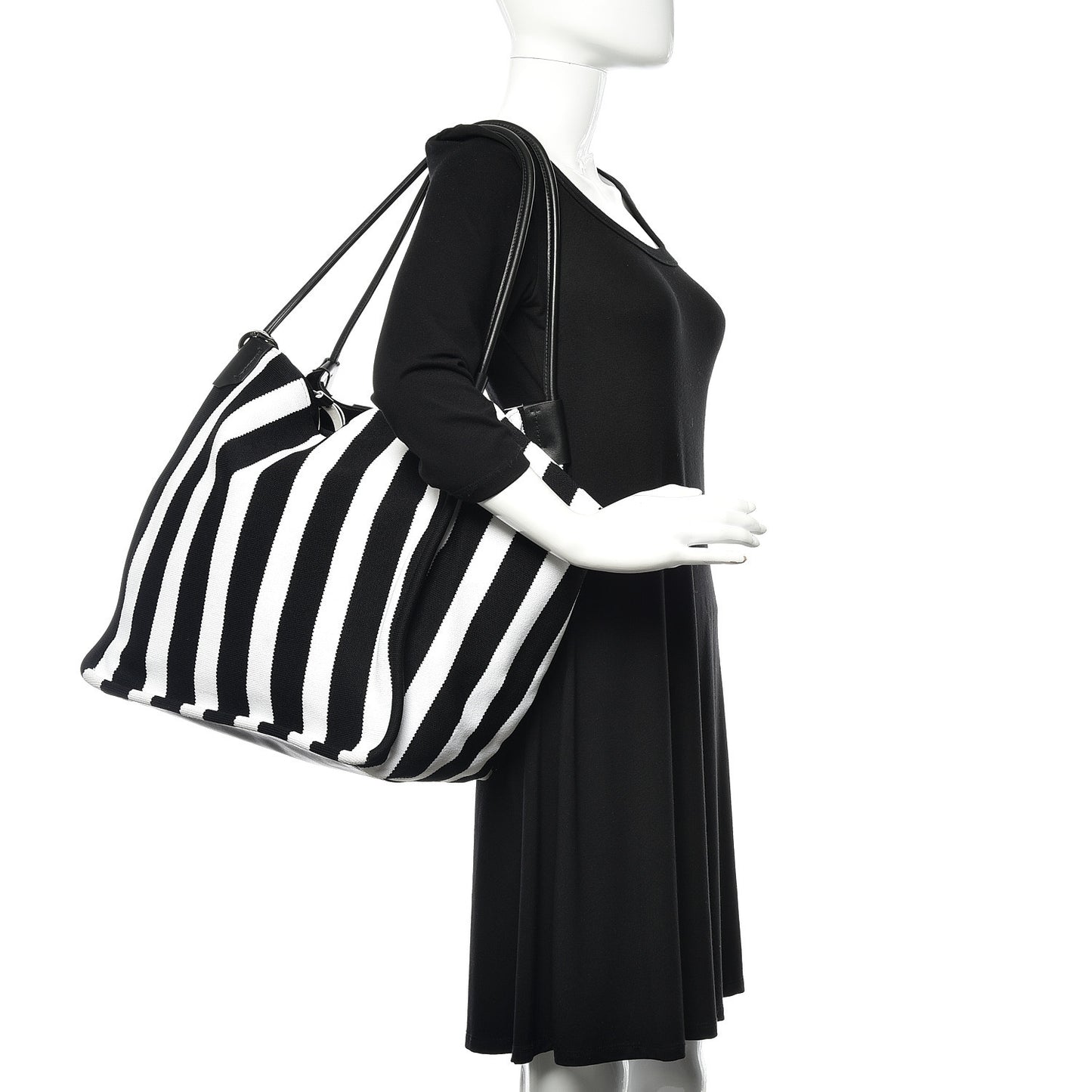 Knit Stripes Extra Large Tote Black Ecru