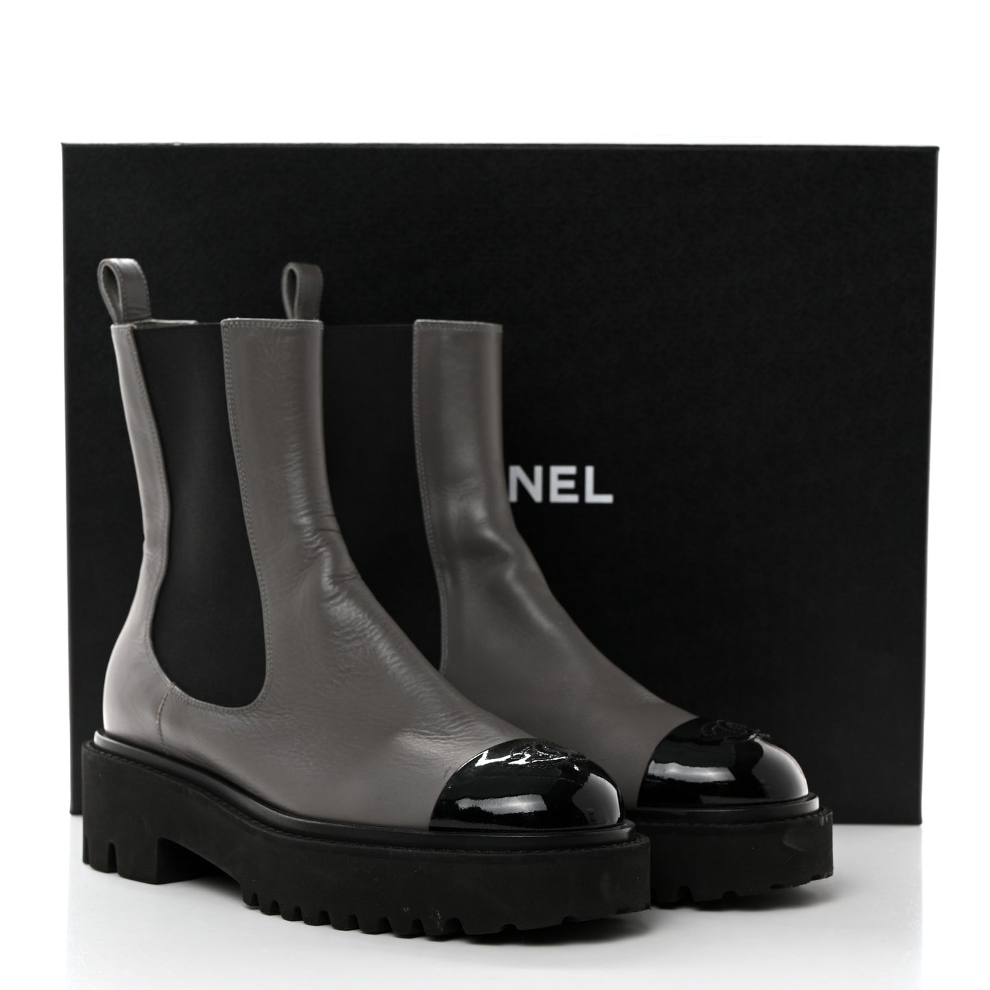 Crumpled Calfskin Patent Cap Toe Short Boots 38 Dark Grey Black