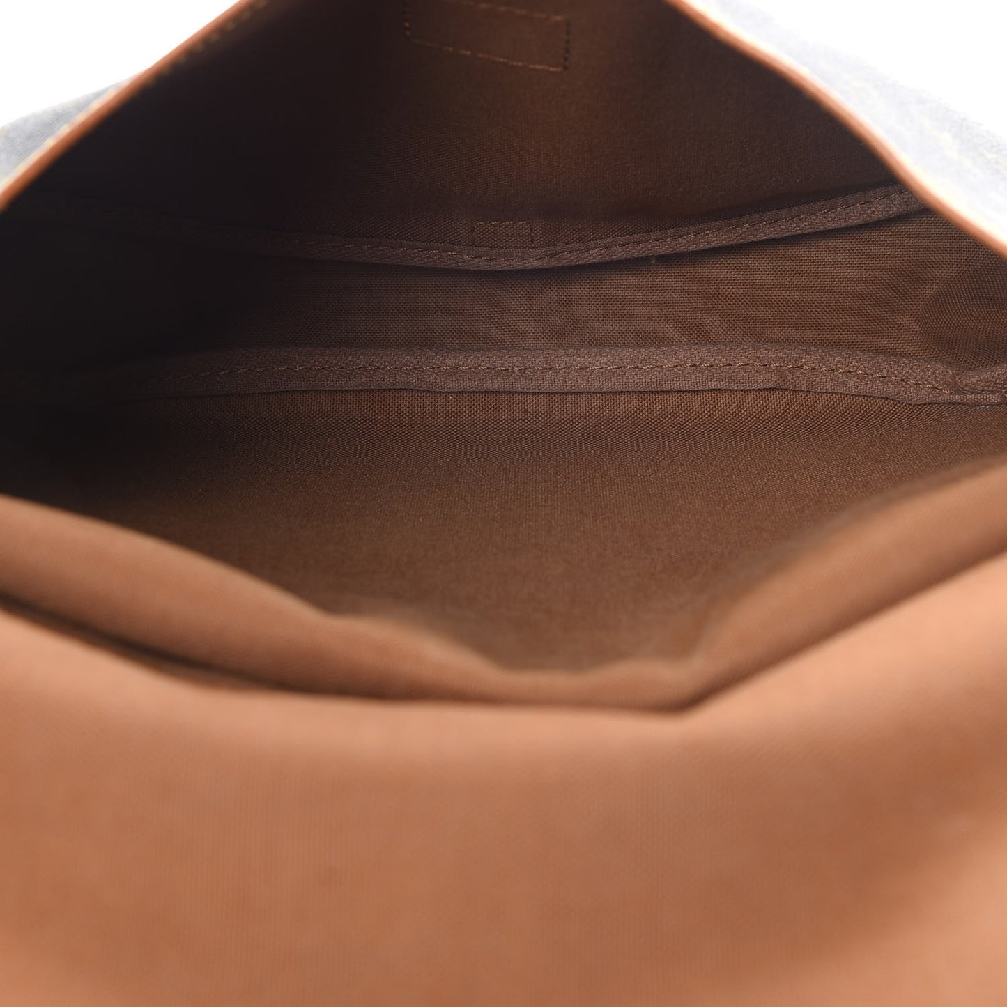 Monogram Saumur 30