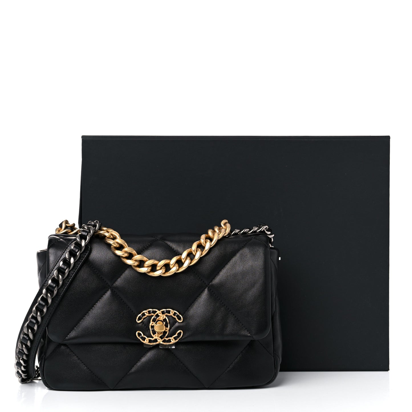 Lambskin Quilted Medium Chanel 19 Flap Black