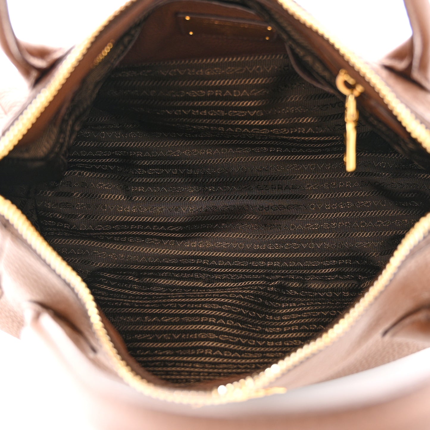 Vitello Daino Shoulder Bag Tabacco