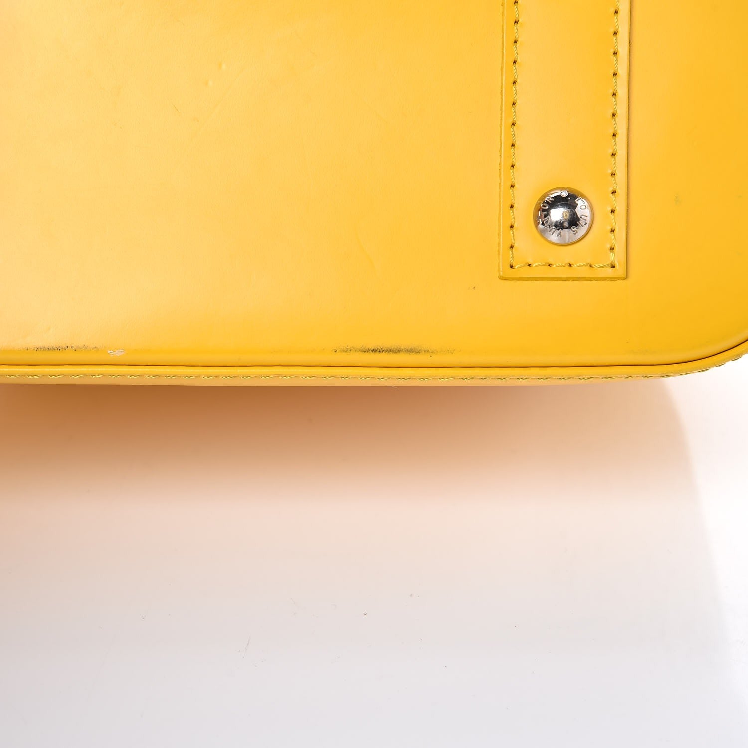 Louis Vuitton Epi Alma BB Citron 15 of 18
