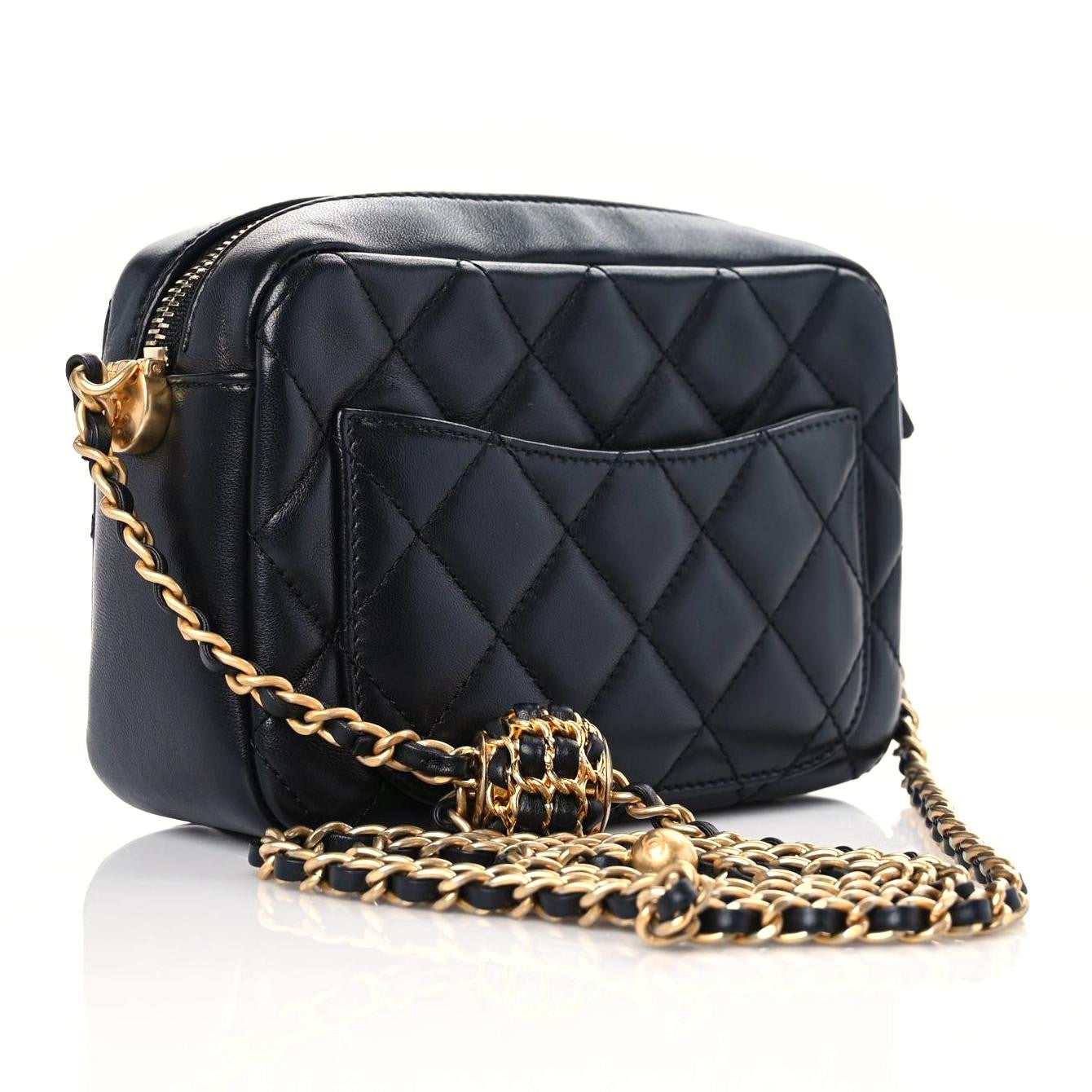 Lambskin Quilted CC Pearl Crush Camera Case Black
