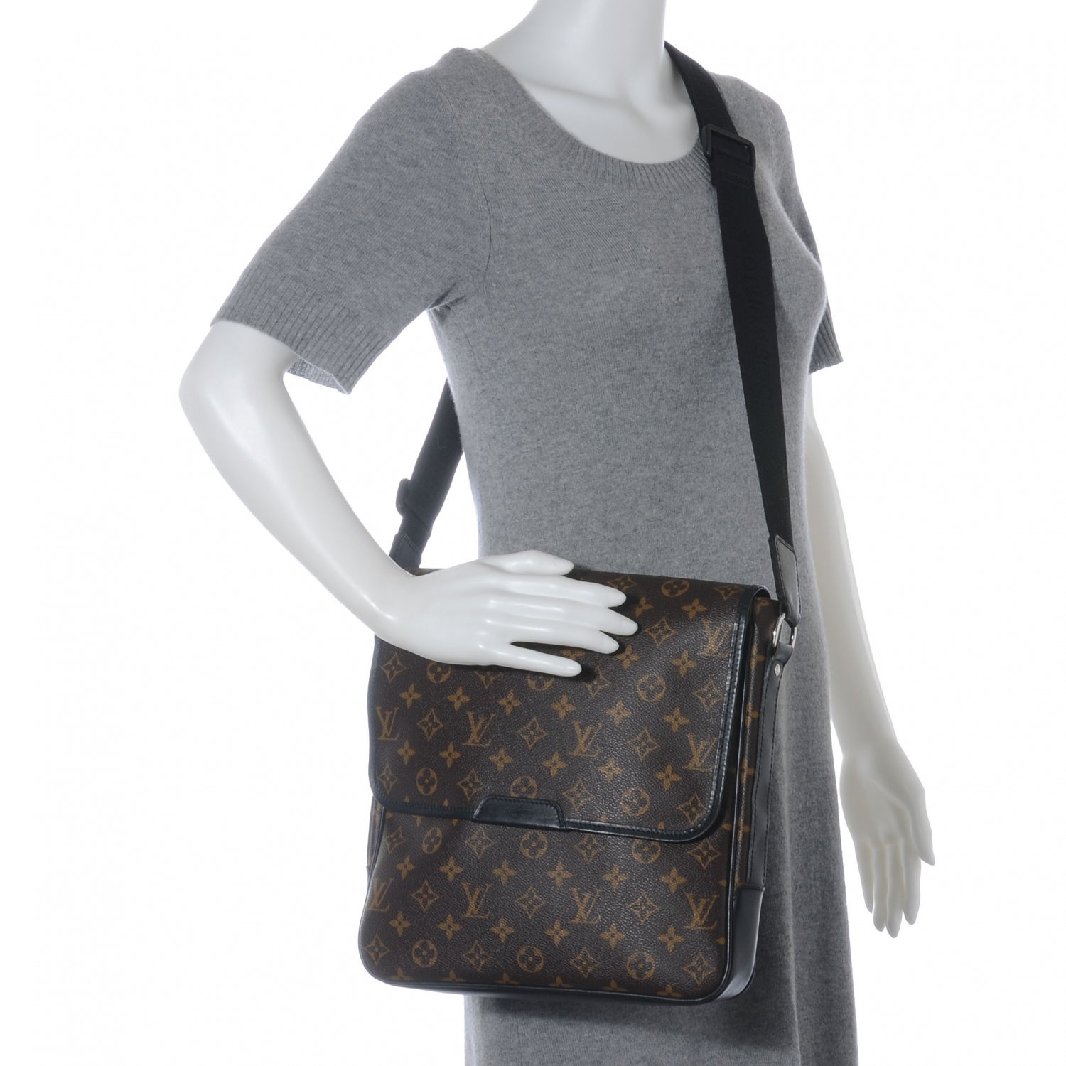Louis Vuitton Monogram Macassar Bass MM 2 of 8