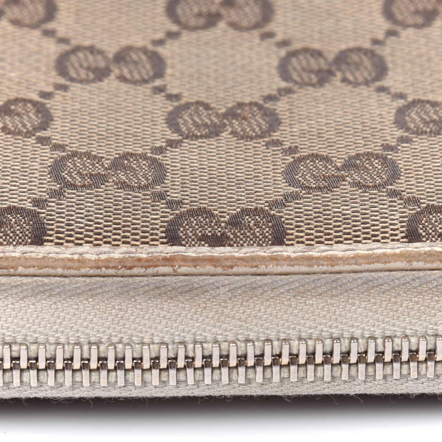 Gucci Monogram Metal Bar Zip Around Wallet Beige Ebony Off White 26 of 35