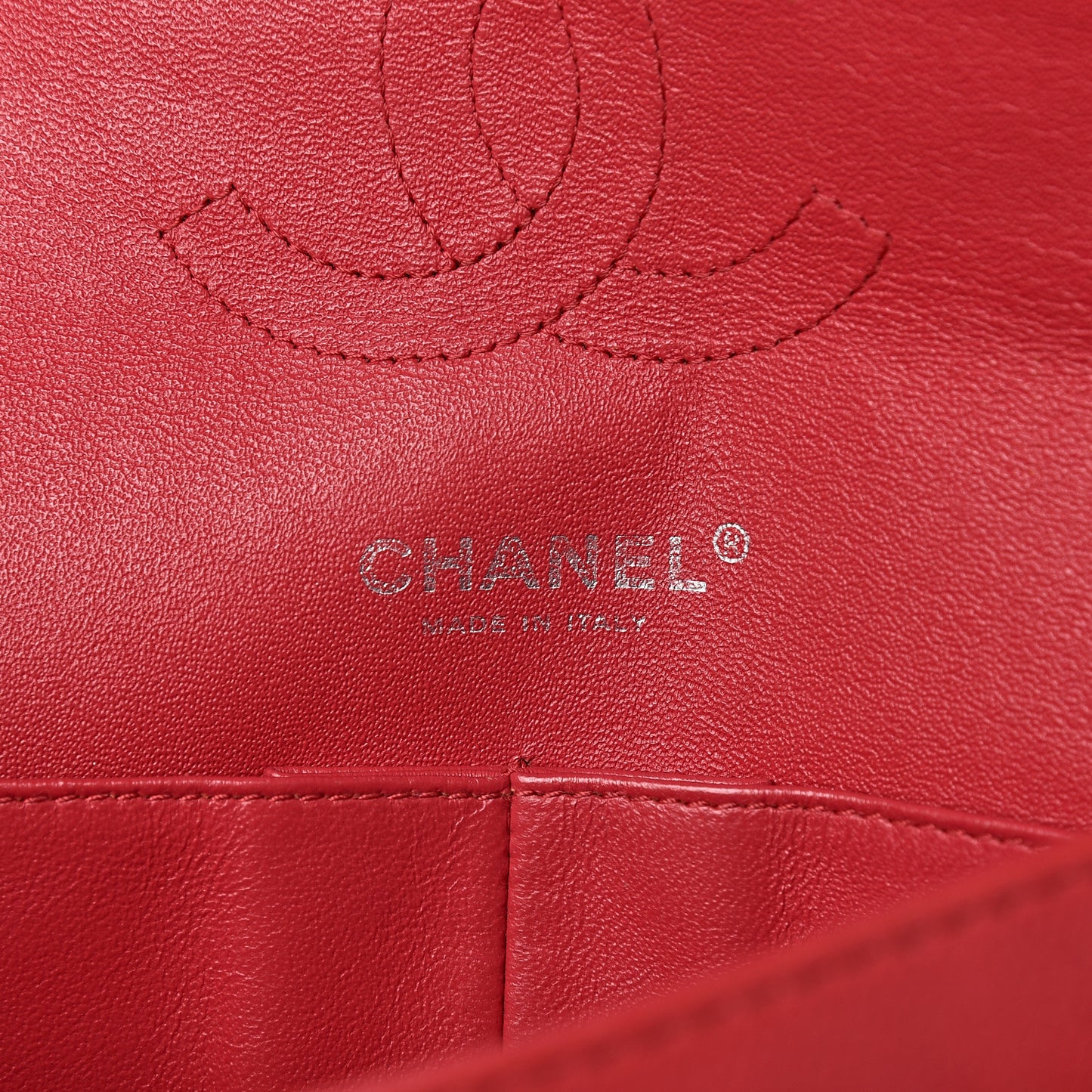 Washed Caviar Quilted Medium Double Flap Red