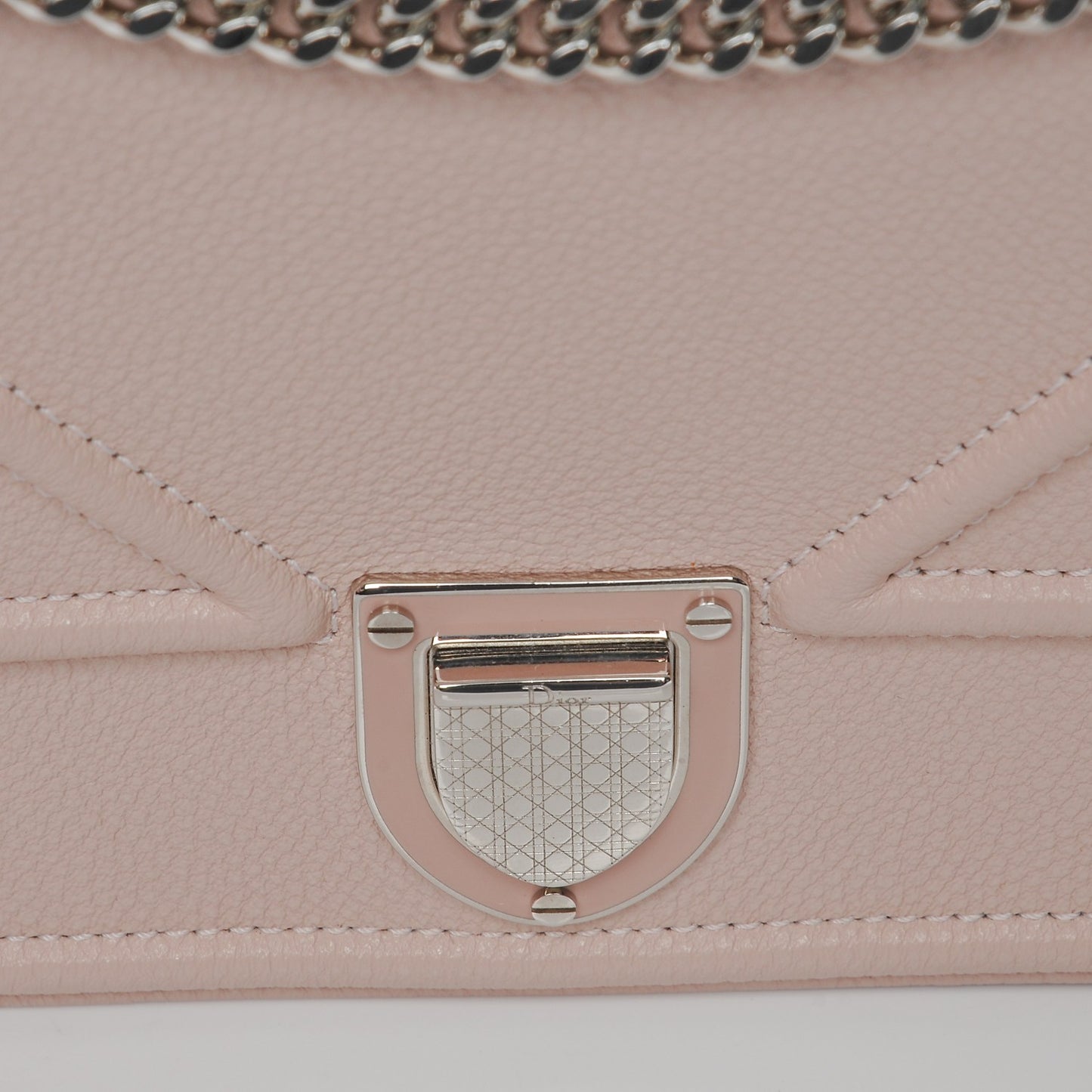 Grained Calfskin Diorama Wallet on Chain Pouch Rose Poudre