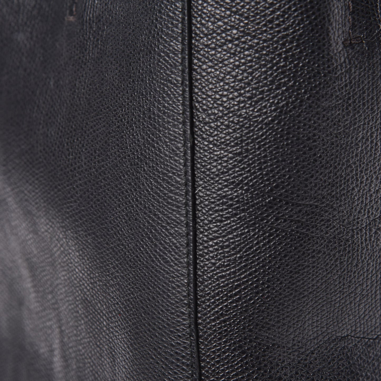 Grained Calfskin Small Vertical Cabas Black