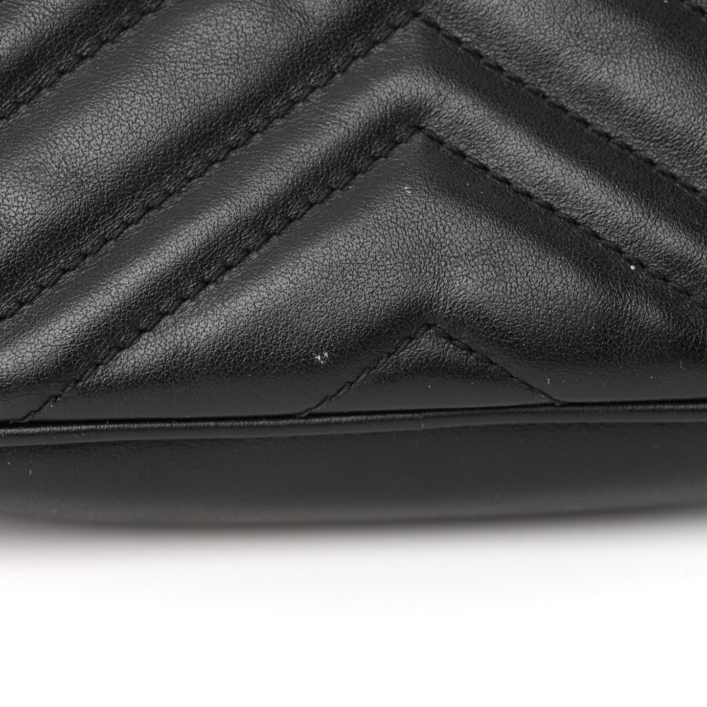 Calfskin Matelasse Mini GG Marmont Chain Shoulder Bag Black