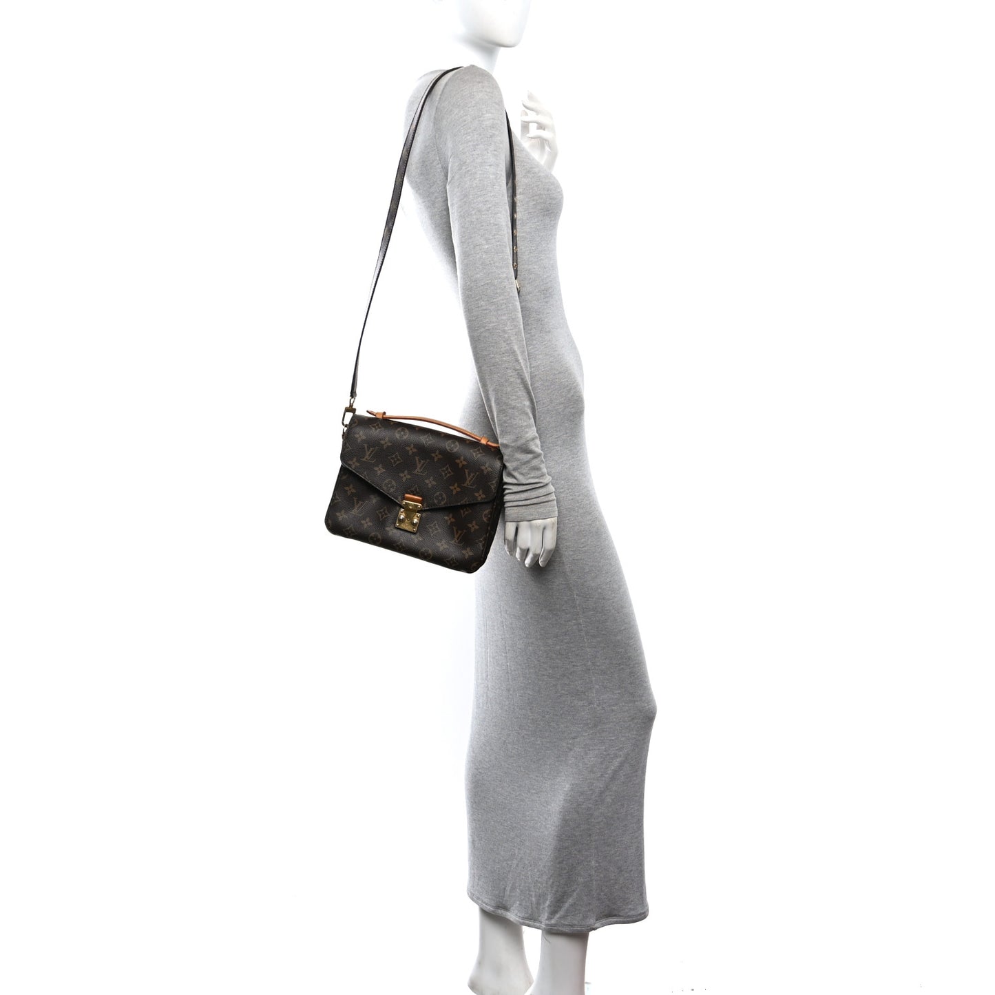 Monogram Pochette Metis