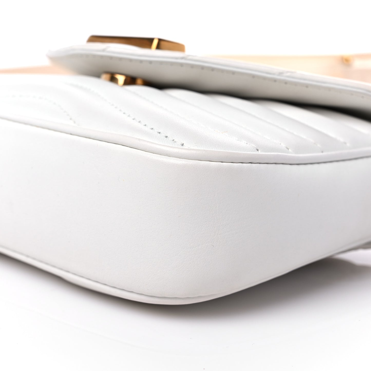 Calfskin New Wave Multi Pochette Snow