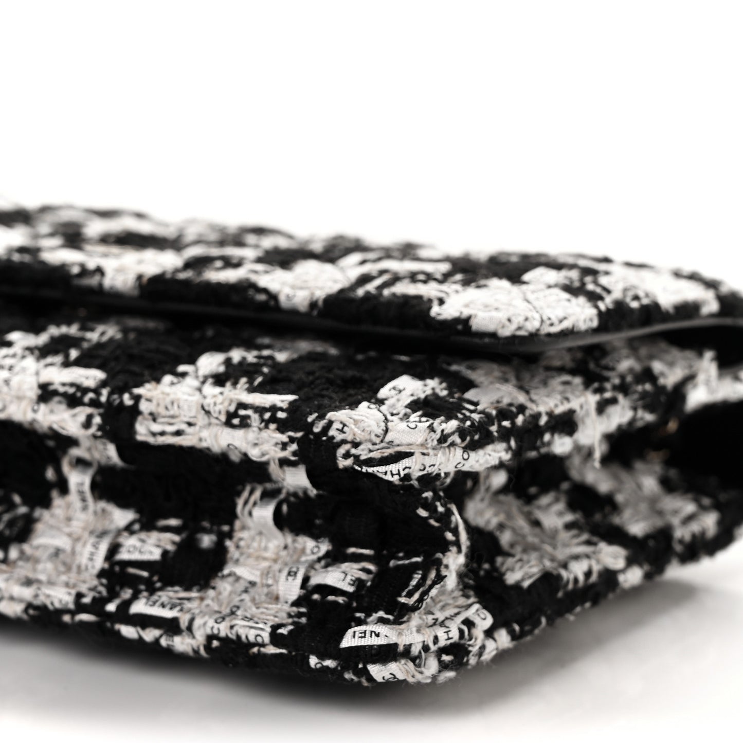 Tweed Quilted Wallet On Chain WOC Black Ecru White