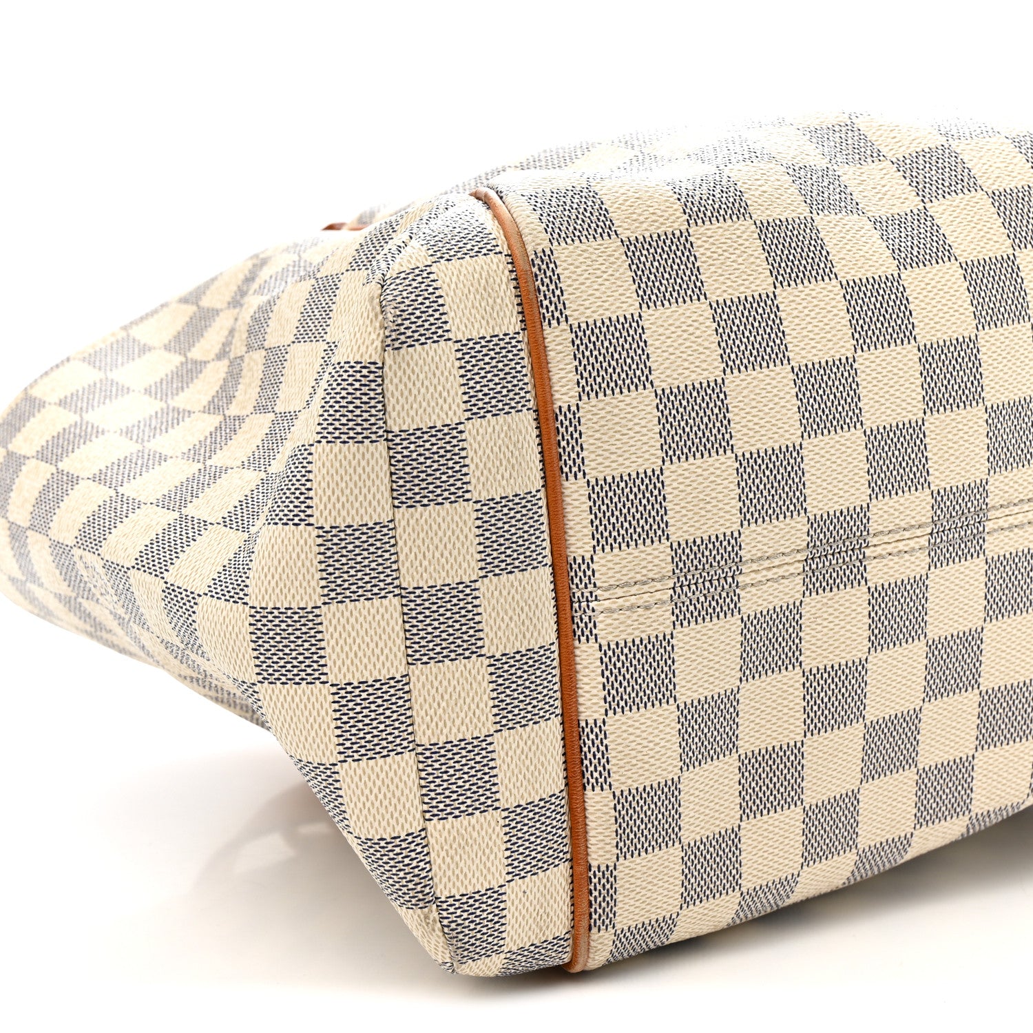 Louis Vuitton Damier Azur Totally MM 9 of 16
