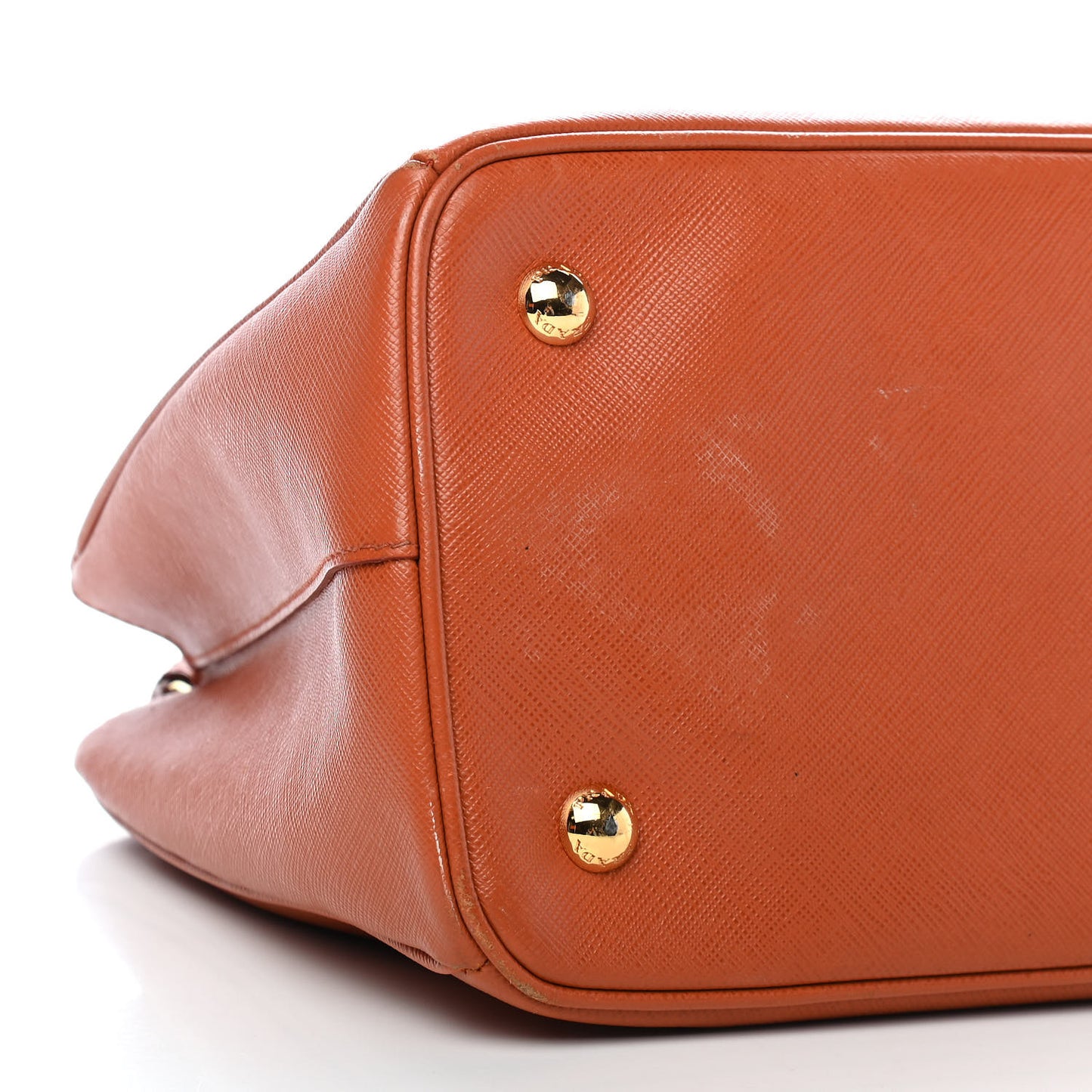 Saffiano Lux Medium Tote Rame