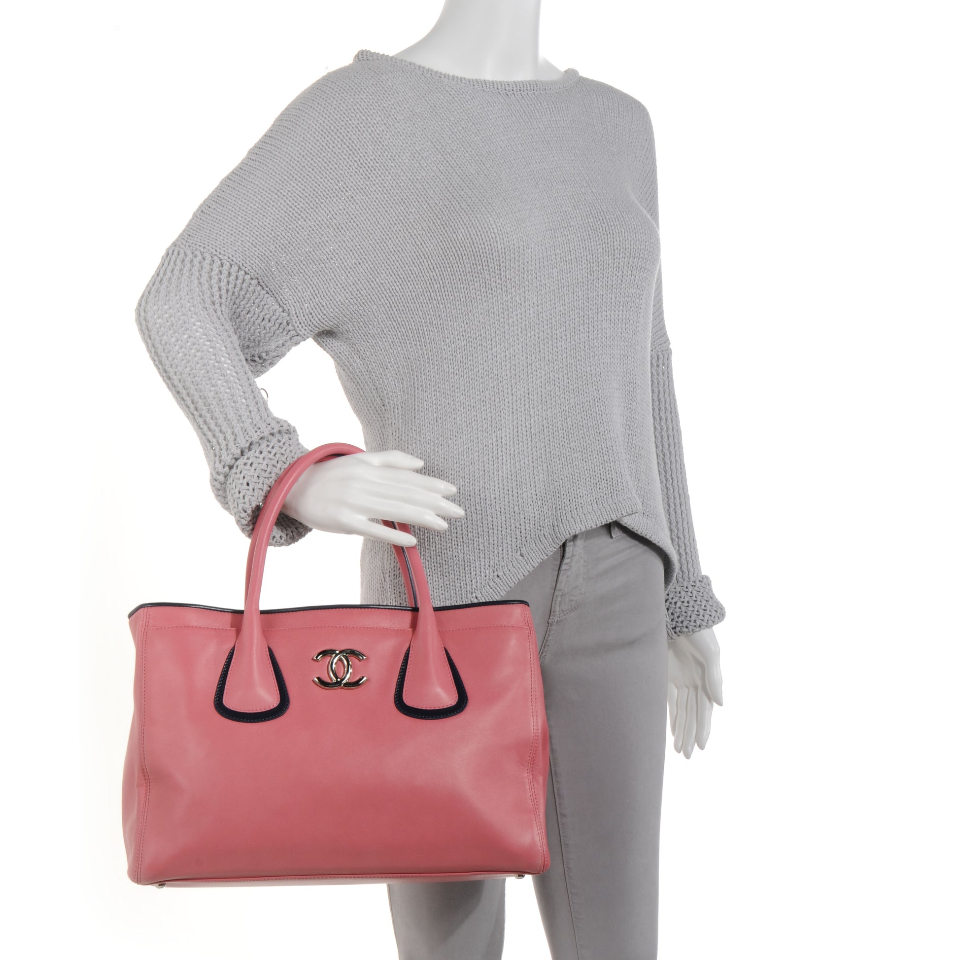 Chanel Lambskin Executive Cerf Shopper Tote Pink 2 of 8