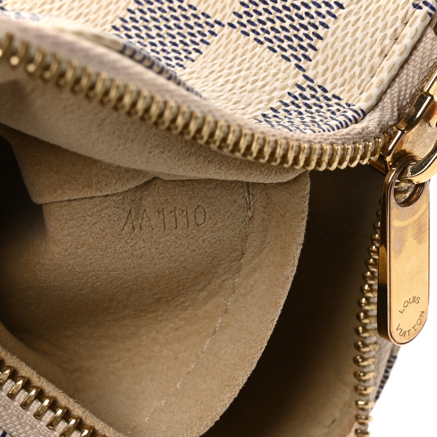 Louis Vuitton Damier Azur Pochette Milla MM 7 of 10