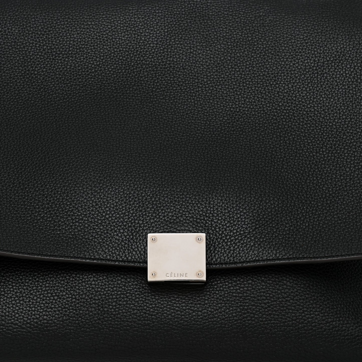 Drummed Calfskin Suede Large Trapeze Black
