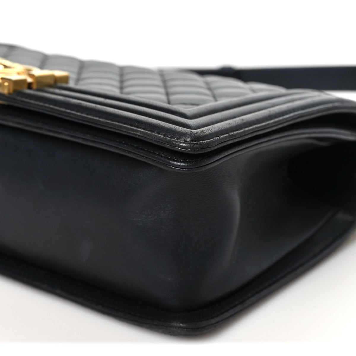 Lambskin Quilted Medium Boy Flap Black