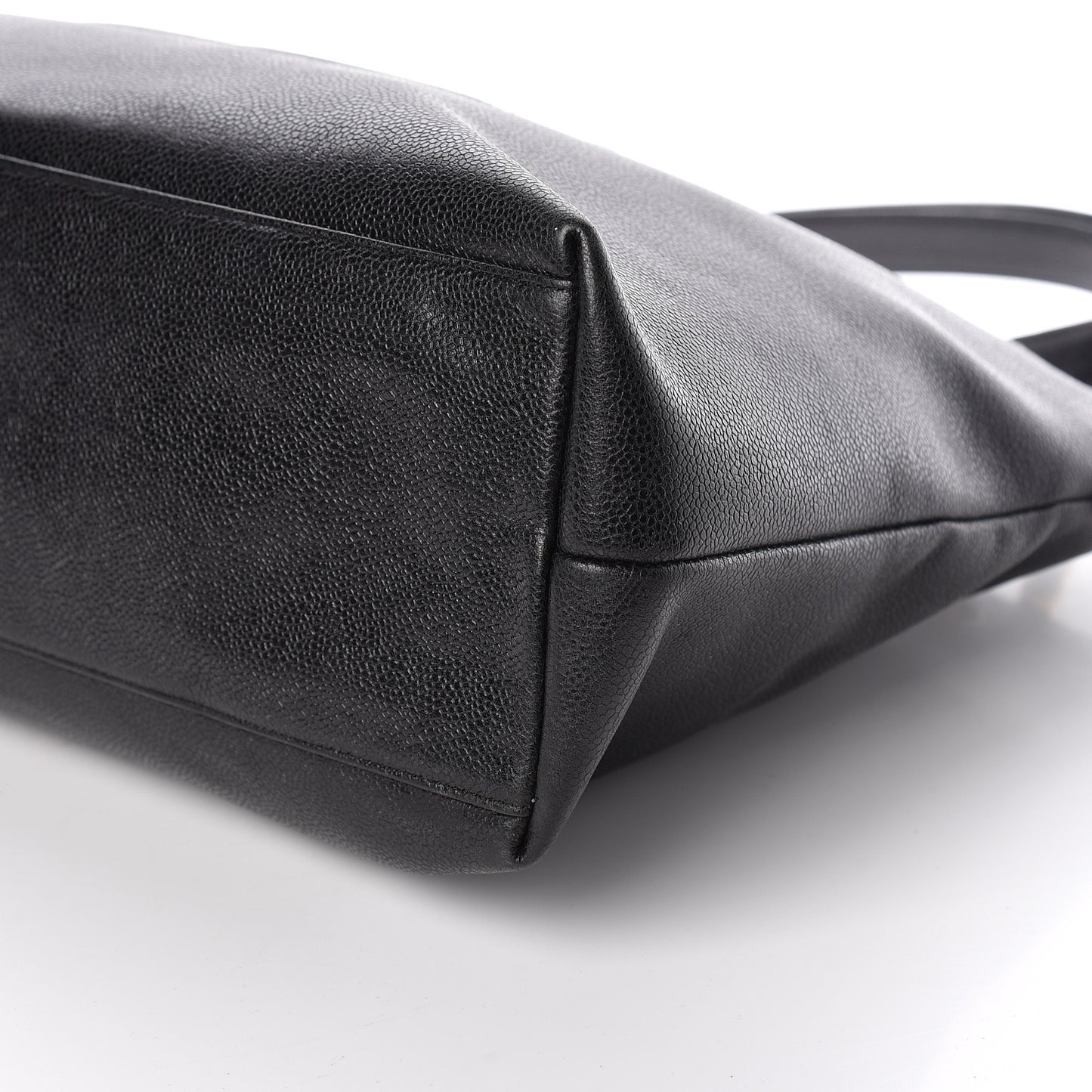 Caviar Large CC Shoulder Bag Black