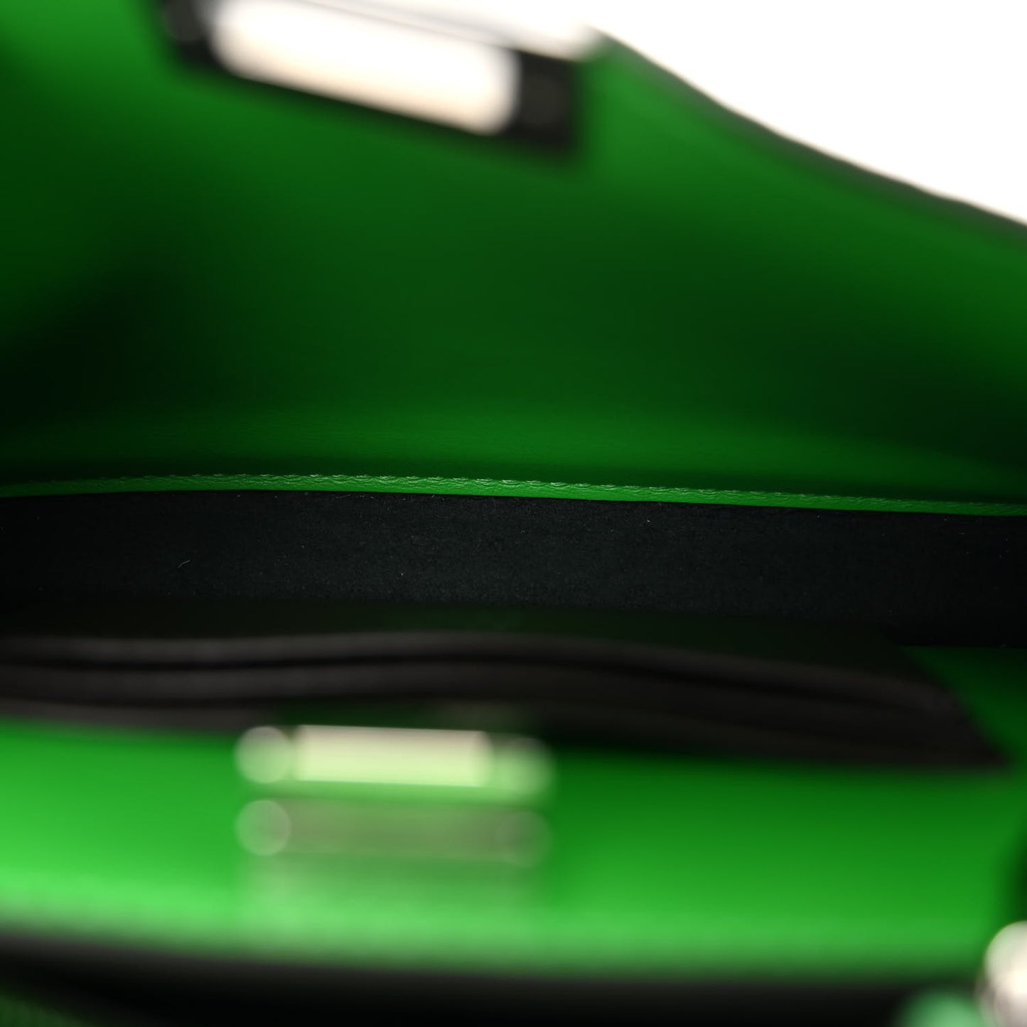 Cuoio Romano Vitello Cover Bi-Color Peekaboo I See U X Cross Satchel Tomatillo