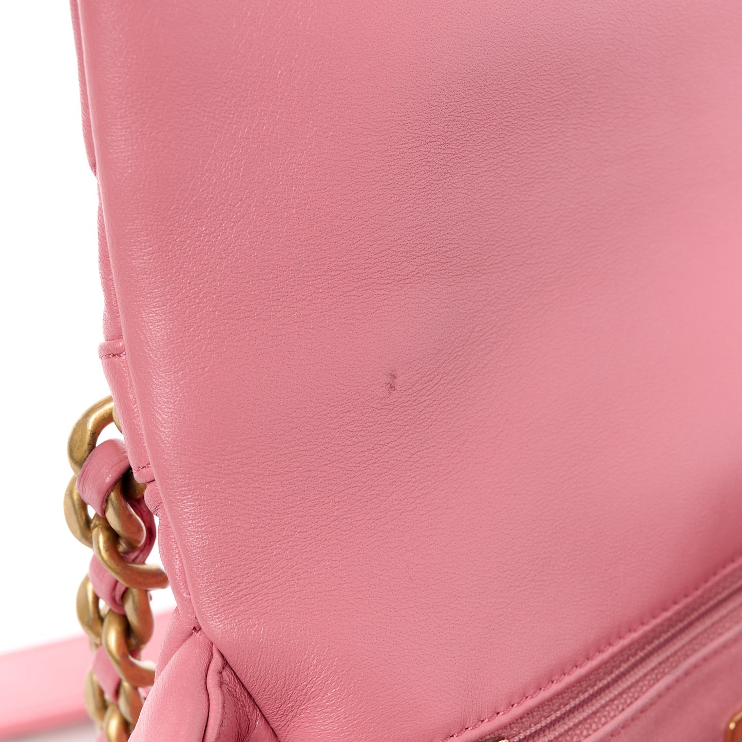 Lambskin Quilted Medium Chanel 19 Flap Dark Pink