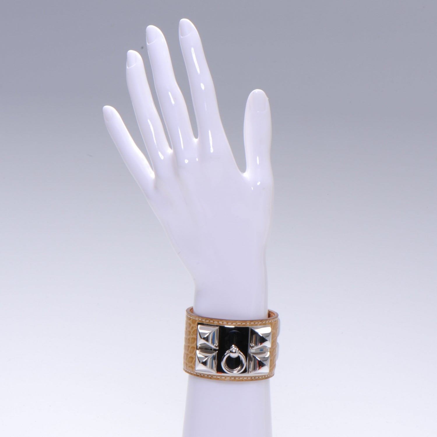 Hermes Matte Alligator Collier De Chien CDC Bracelet Maize Small 2 of 8