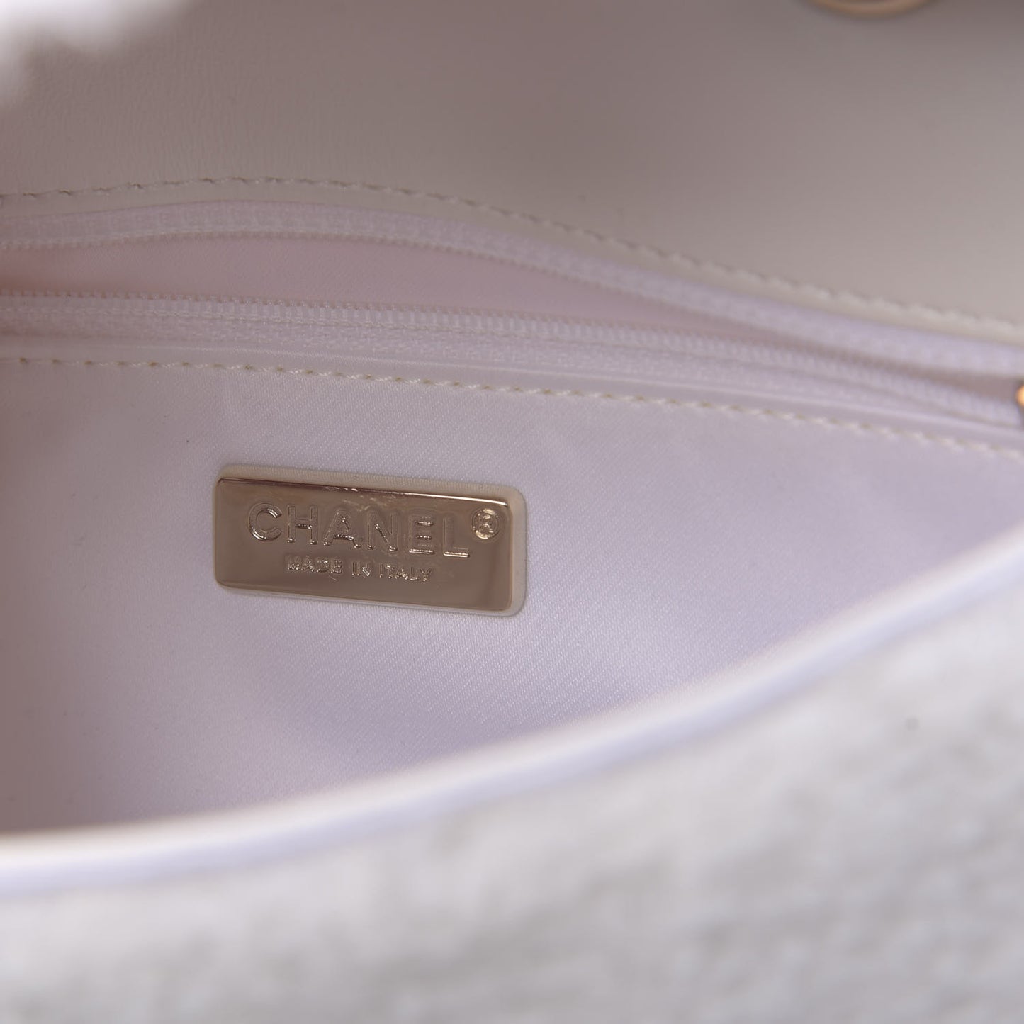 Sequin Mini Rectangular Flap White
