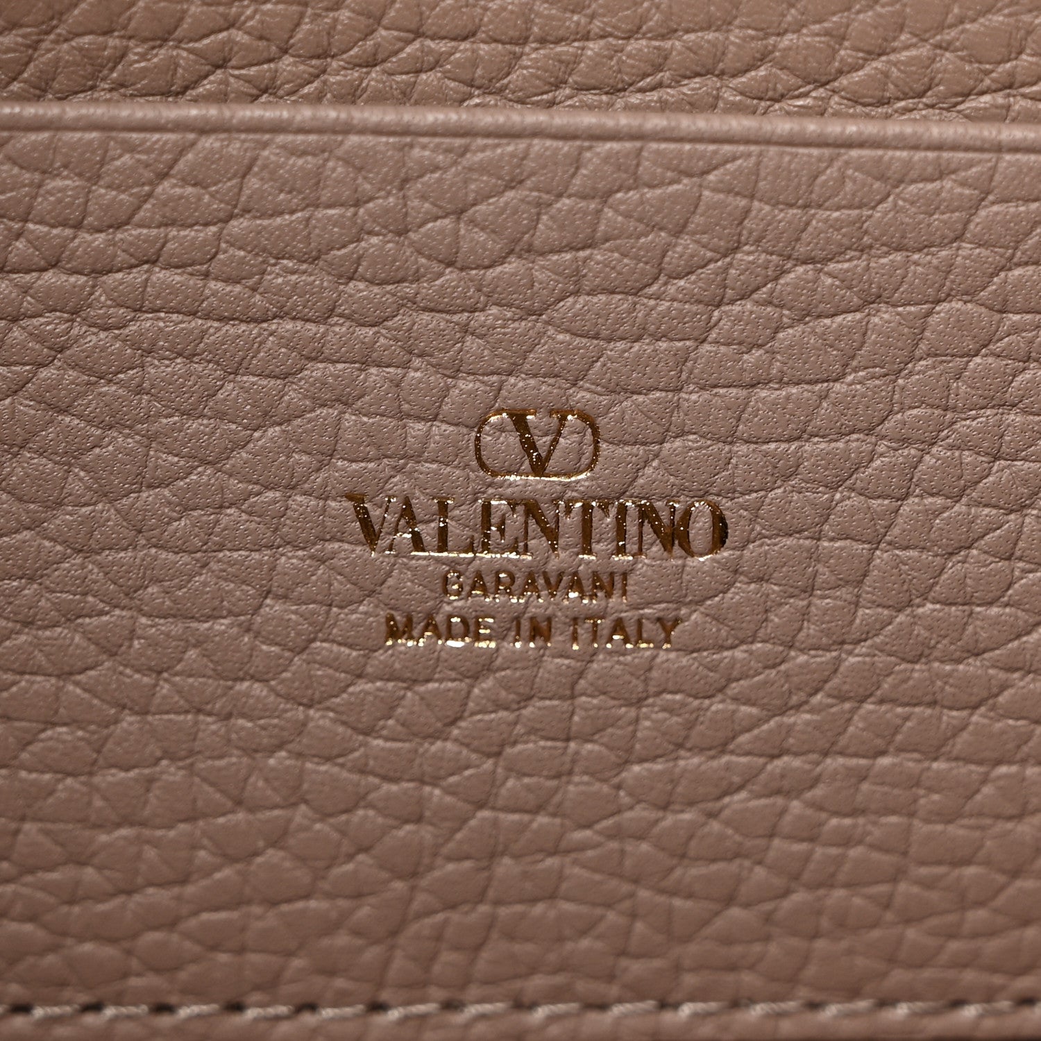 Valentino Garavani Pebbled Calfskin Large Rockstud Envelope Clutch Poudre 6 of 7