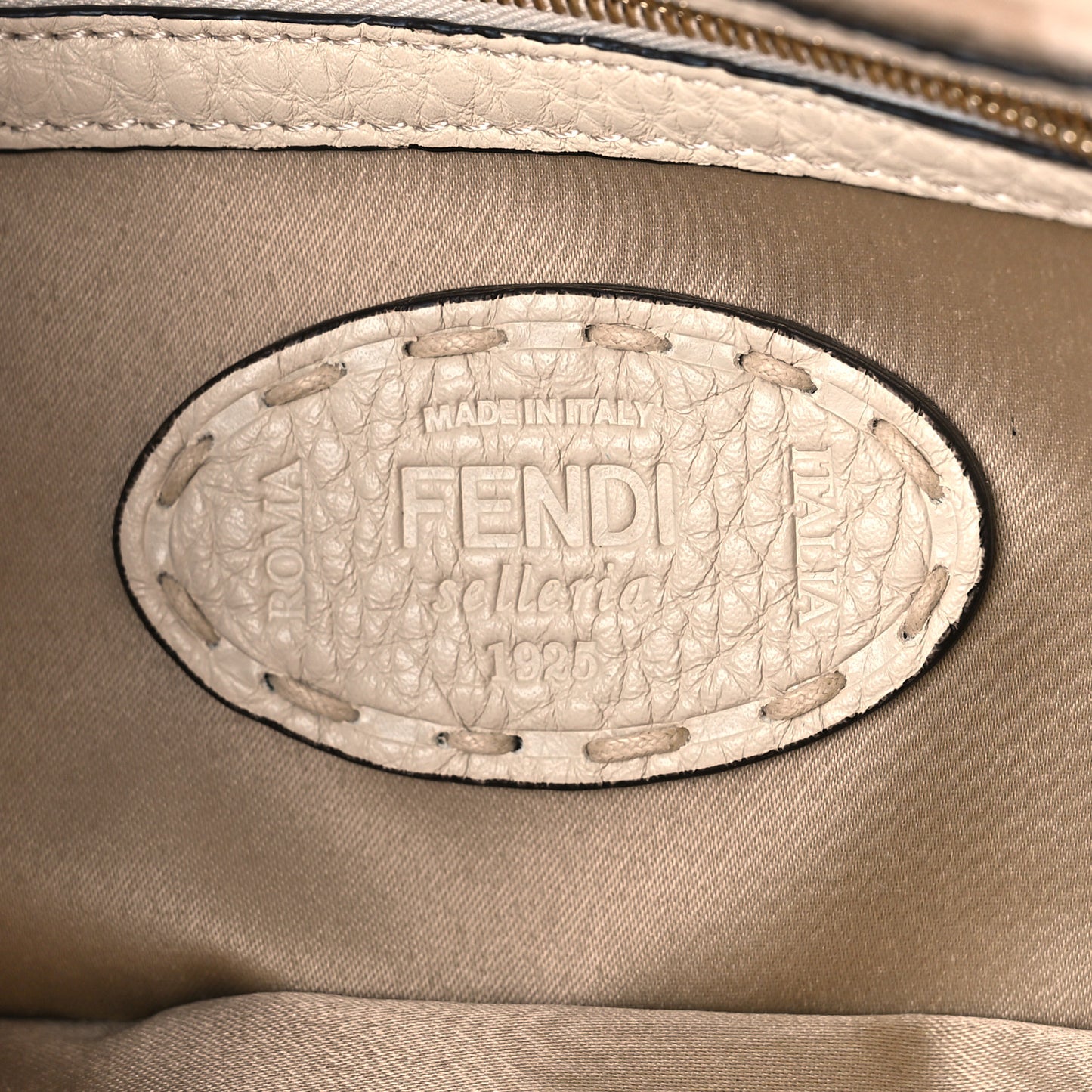 Wool Cuoio Romano Selleria FF 1974 Baguette 1997 Beige Cammello Camelia