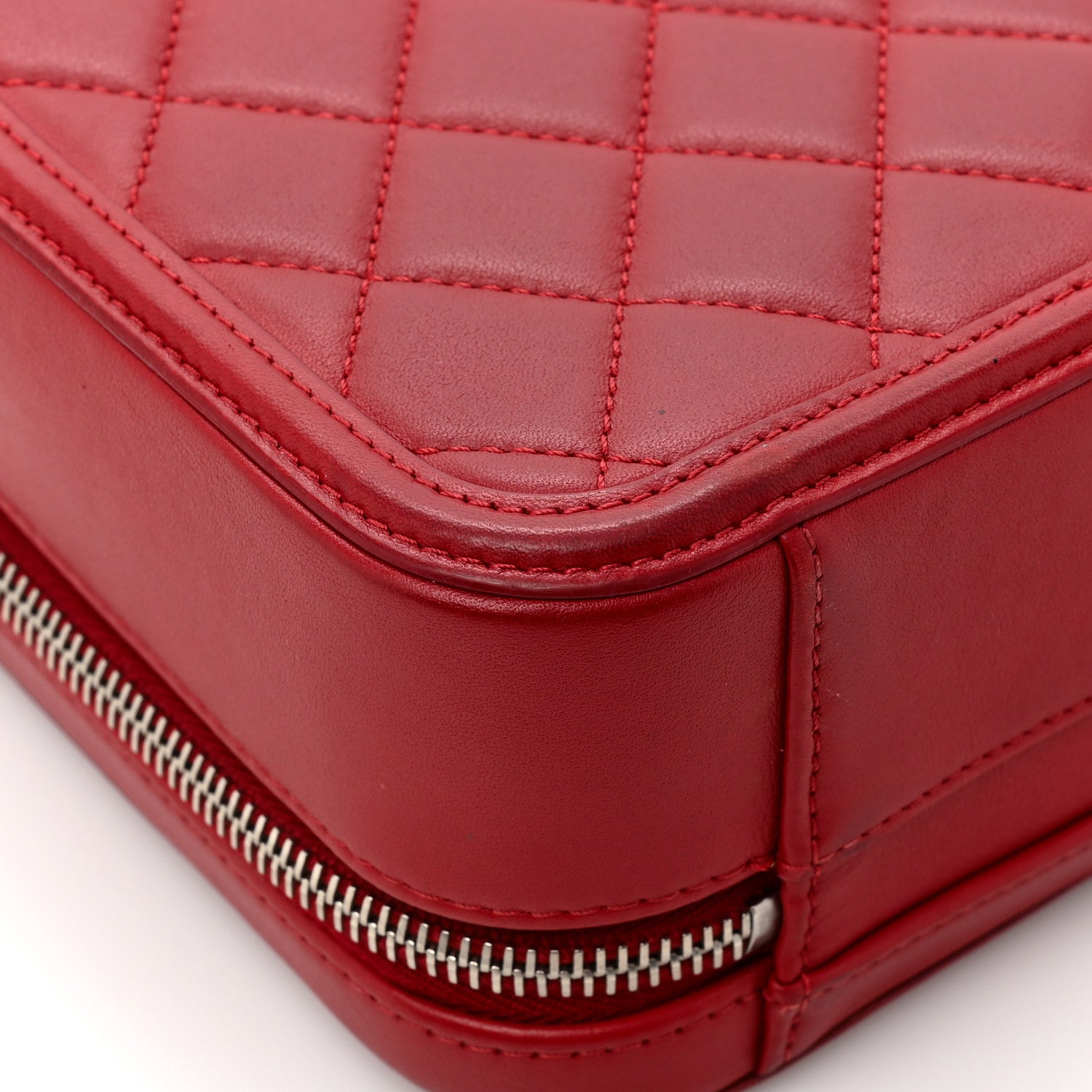 Chanel Lambskin Quilted Medium CC Filigree Vanity Case Dark Red 22 of 25