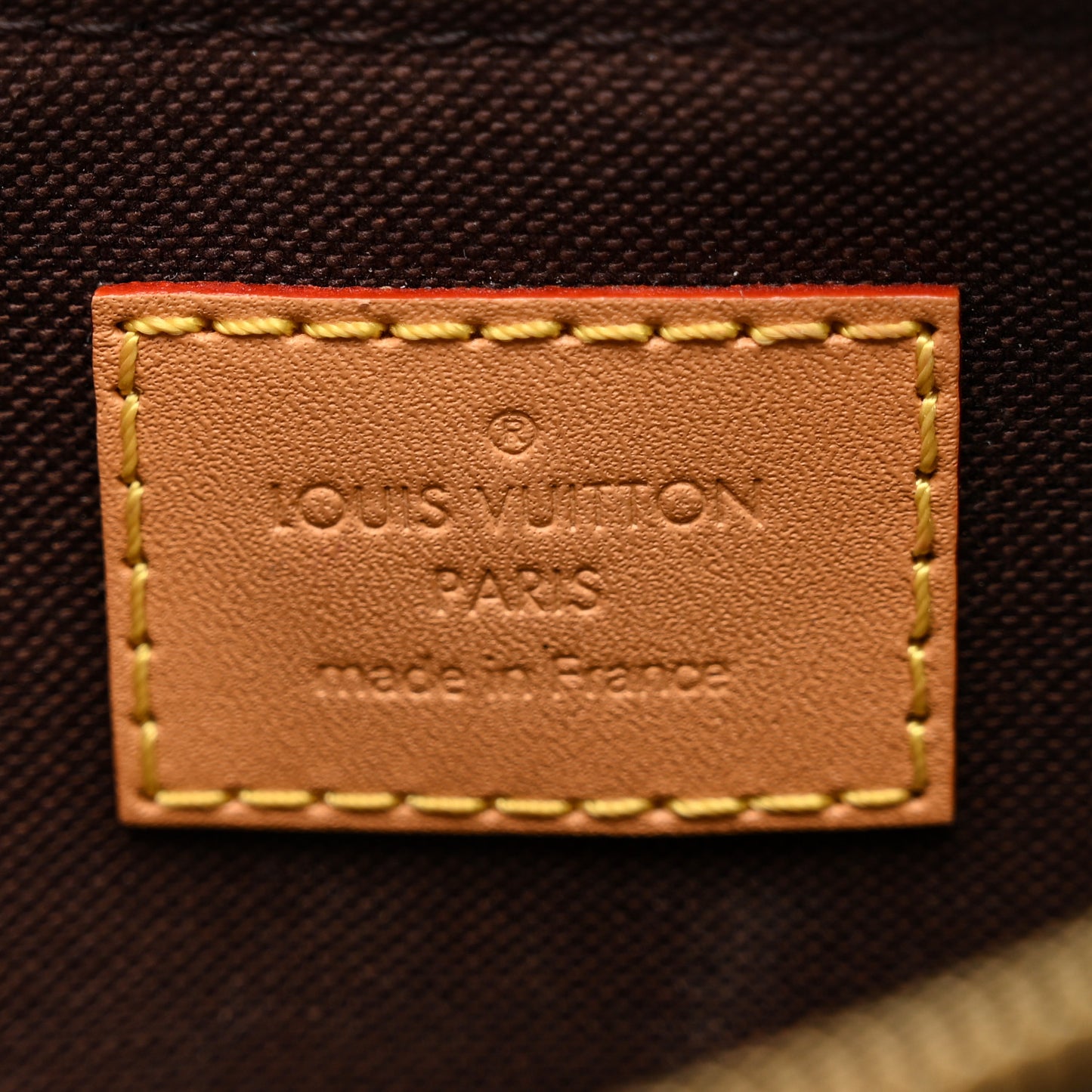 Monogram Liv Pochette