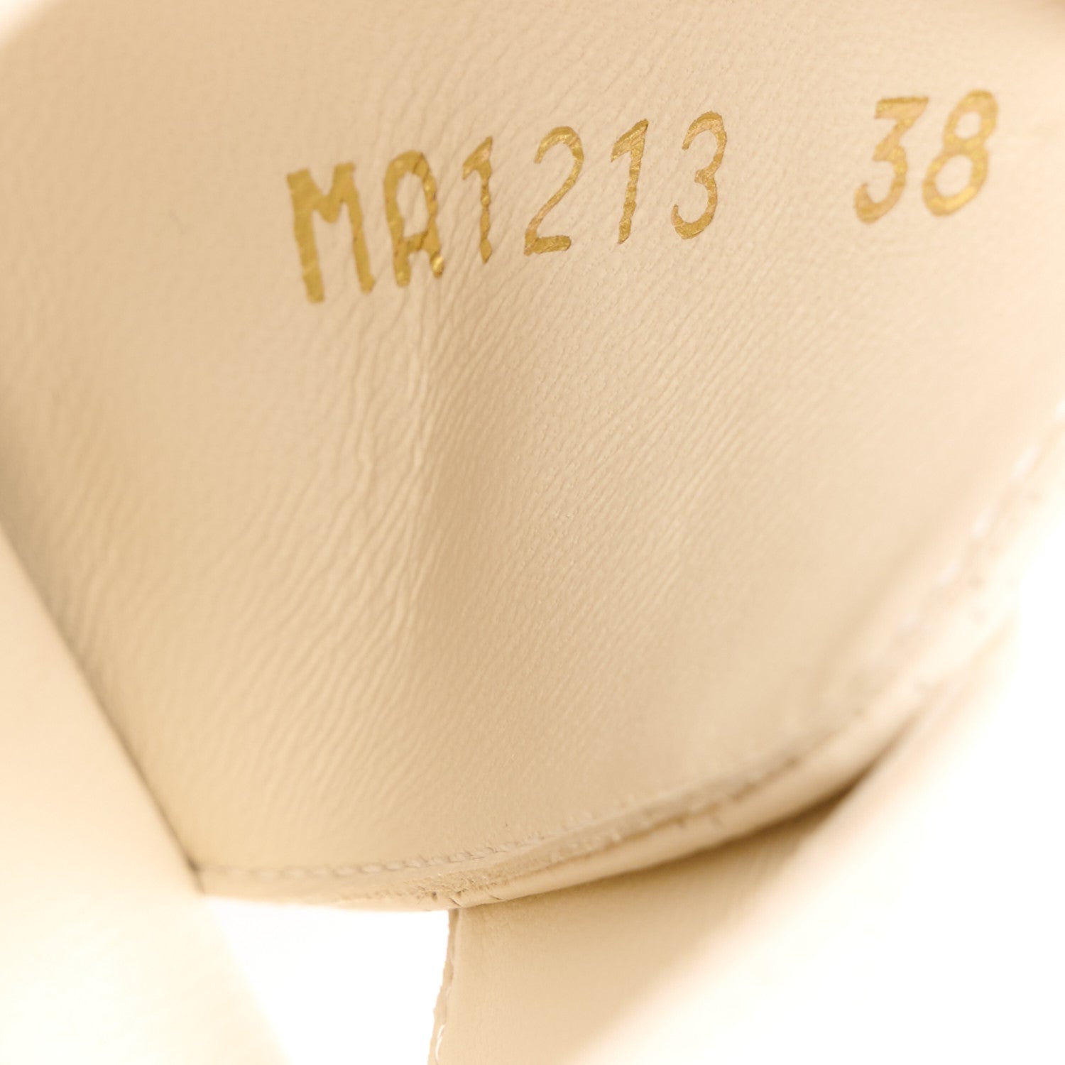 Louis Vuitton Mahina Bom Dia Flat Mule Sandals 38 Beige Clair 8 of 10