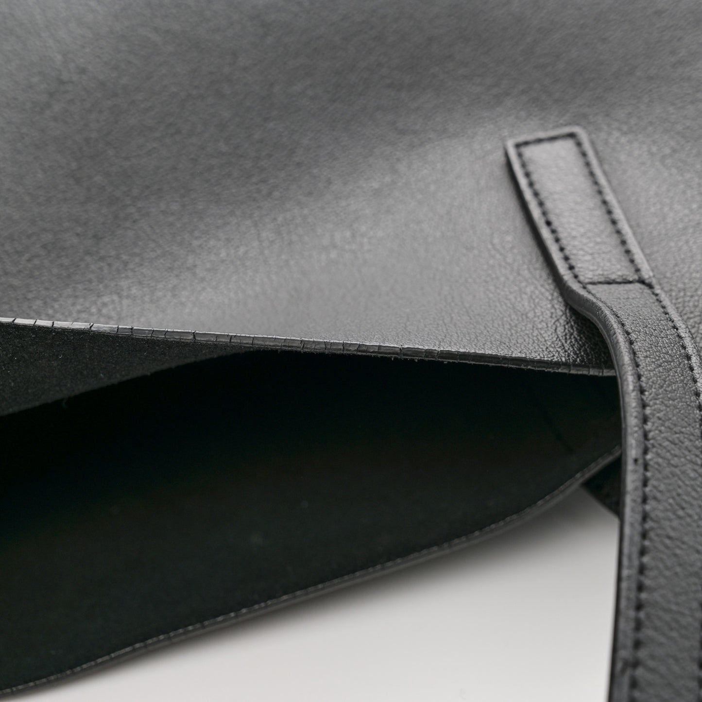 Calfskin Large Shopping Tote Black