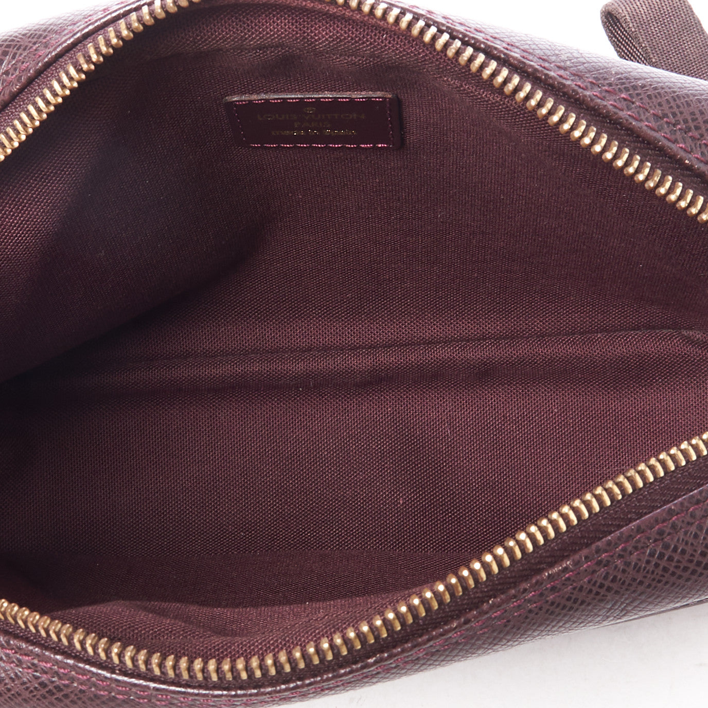 Taiga Kaluga Toiletry Pouch Acajou