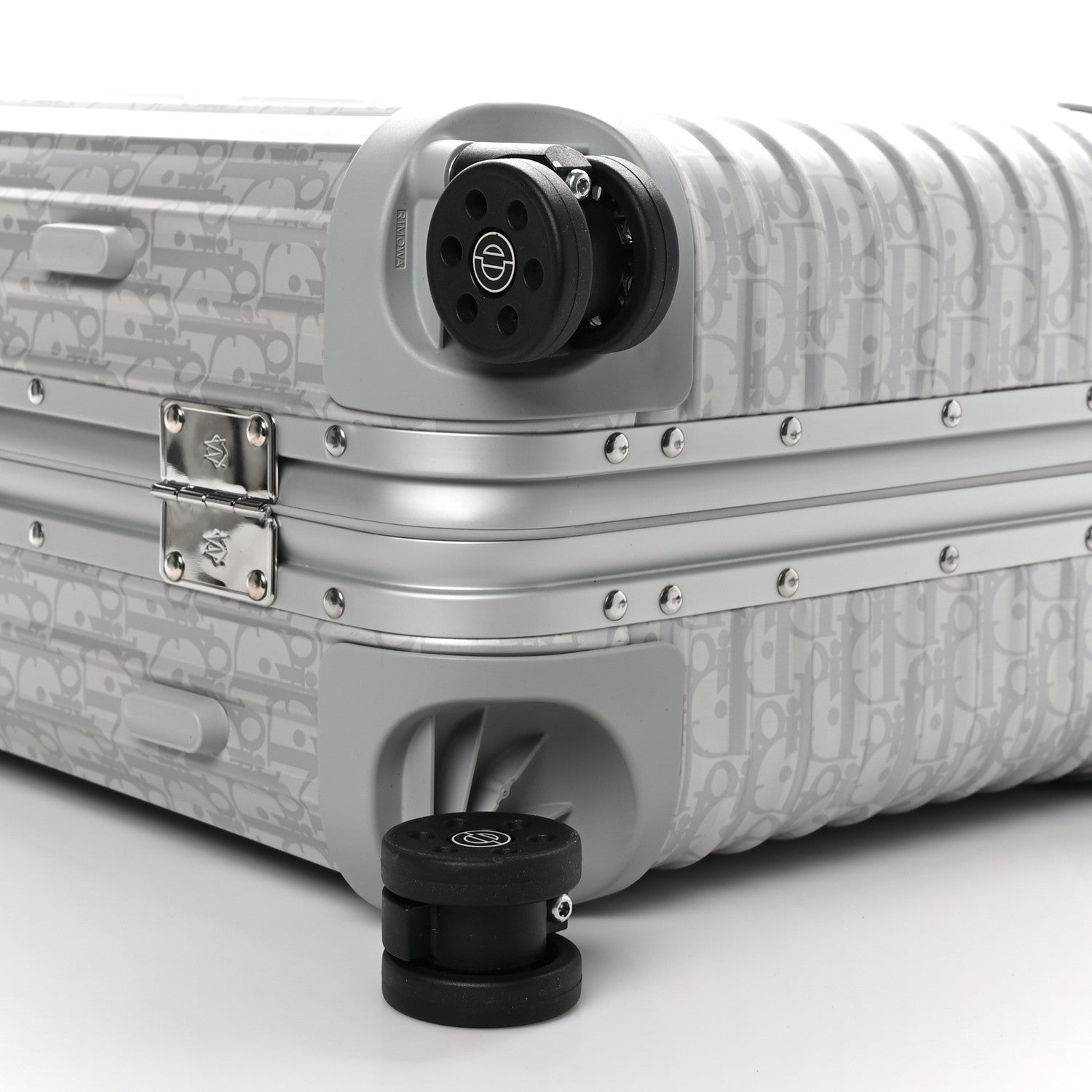 Christian Dior X RIMOWA Aluminum Gradient Cabin Luggage Silver 8 of 9