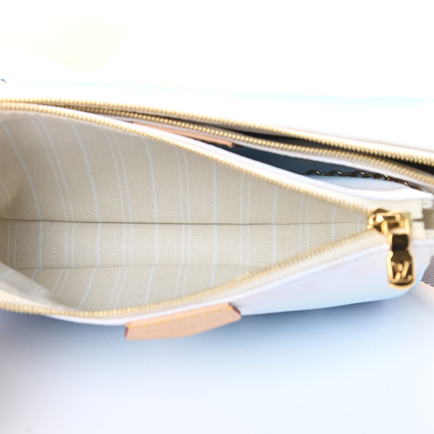 Louis Vuitton Monogram Giant By The Pool Multi Pochette Accessories Blue 6 of 13