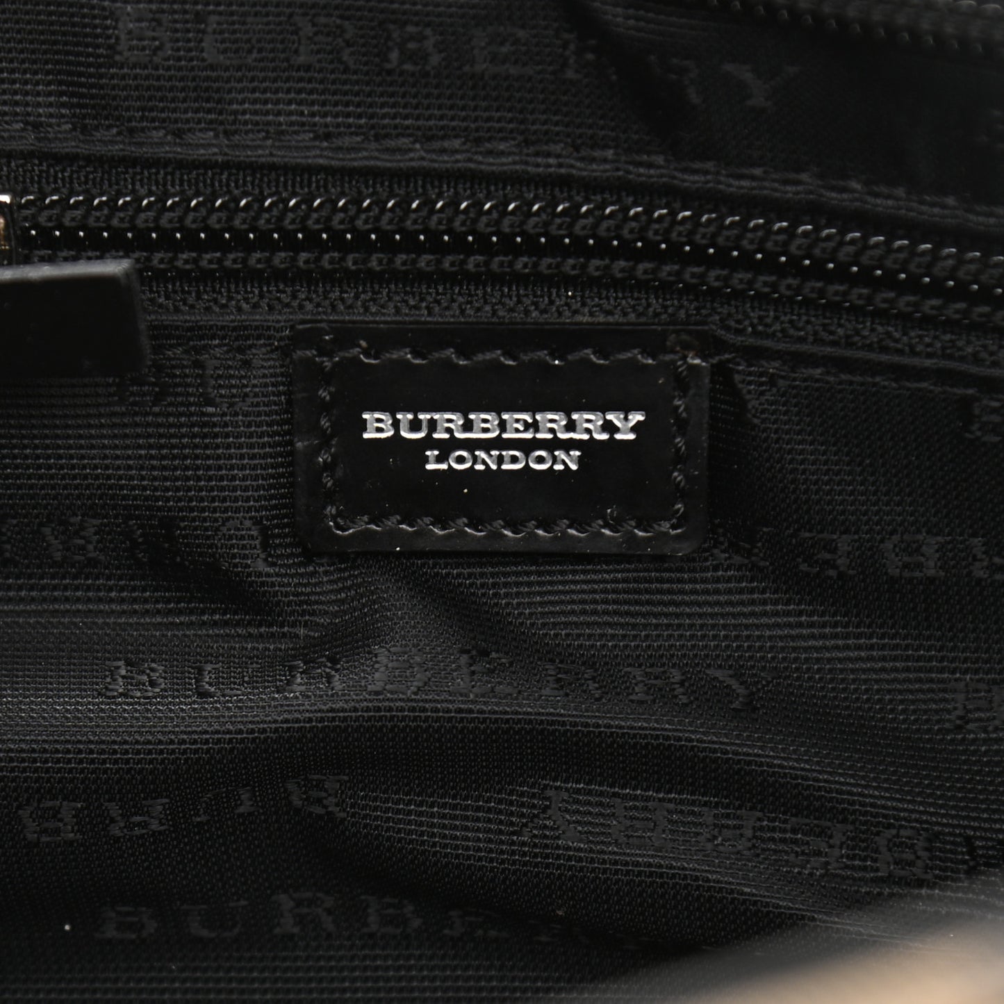 House Check Large Pochette Black