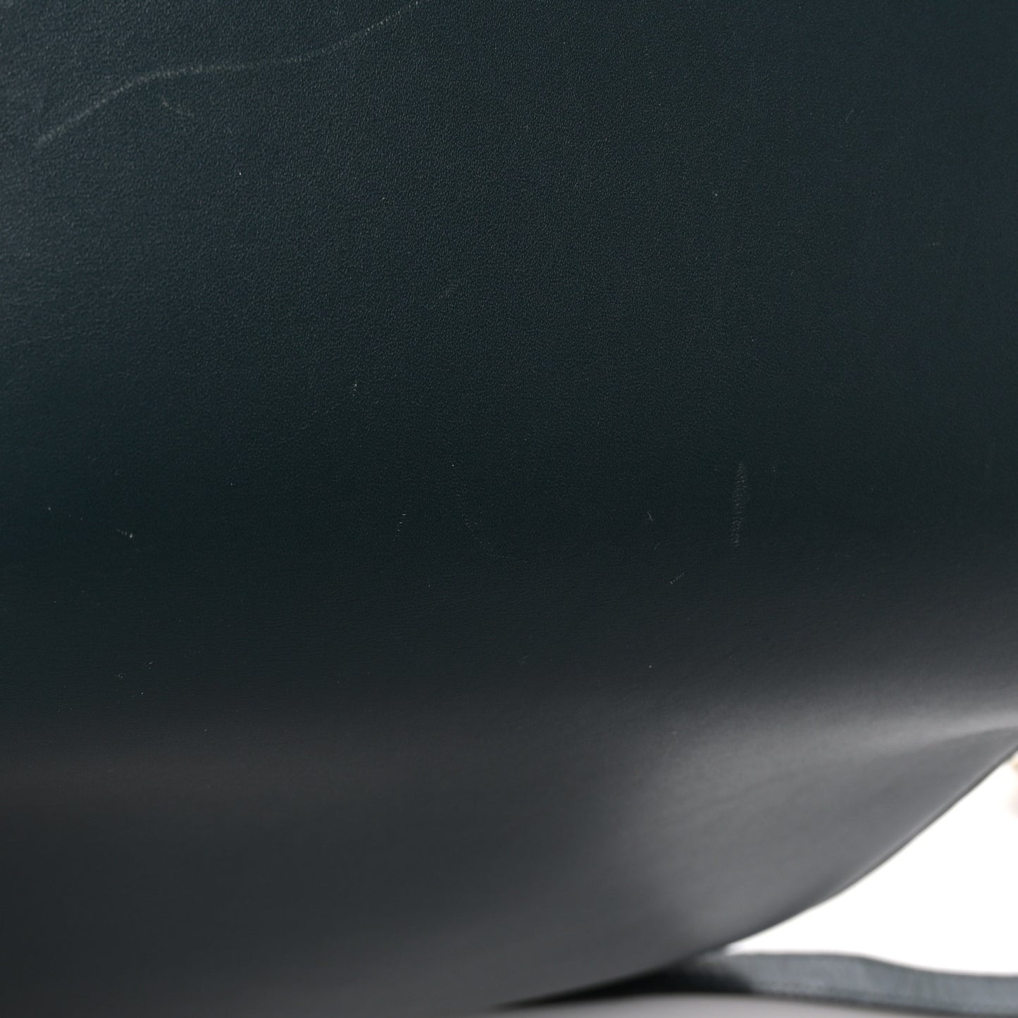 Box Calfskin Classic Box Medium Flap Bag Amazone