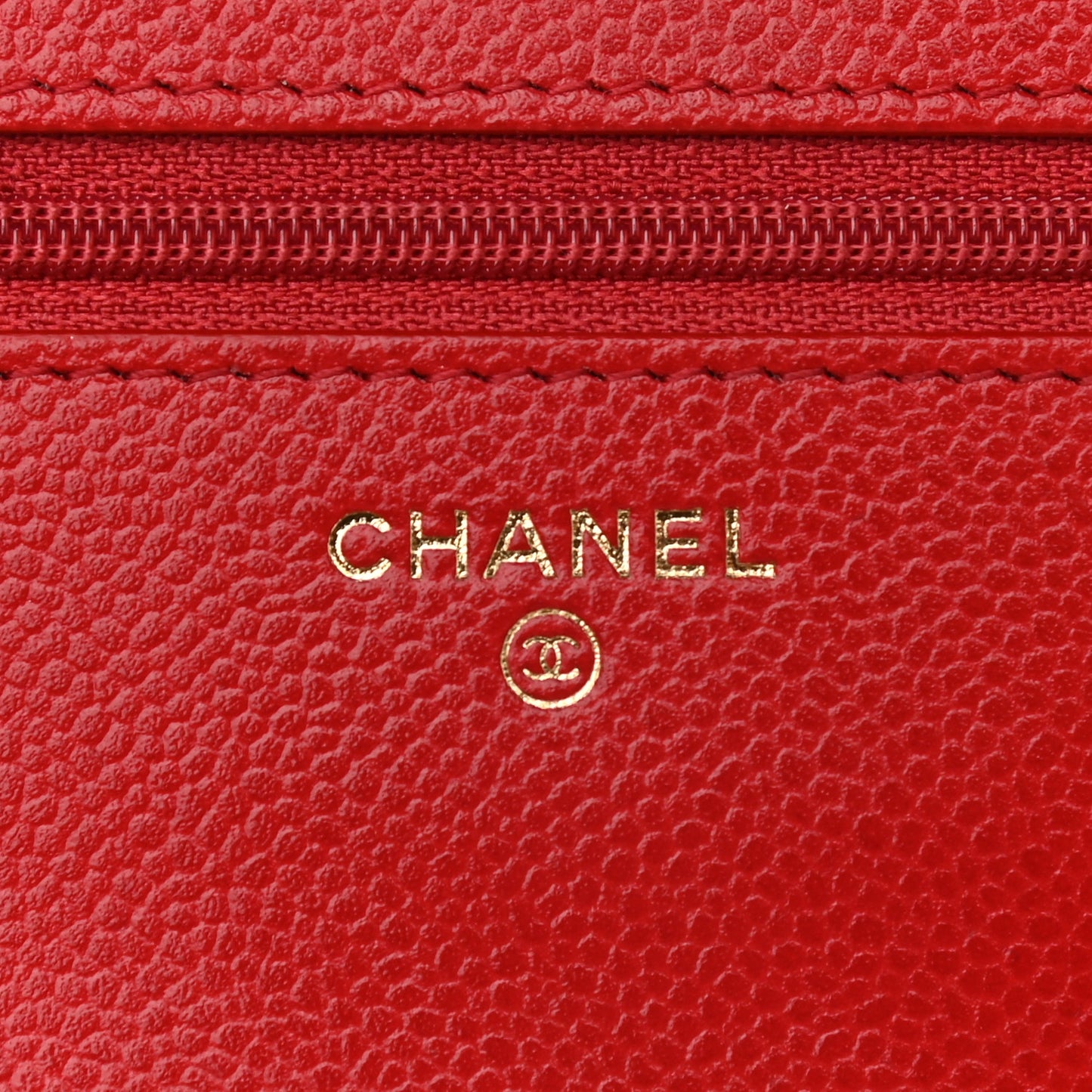 Shiny Caviar Quilted Chain Melody Wallet On Chain WOC Red