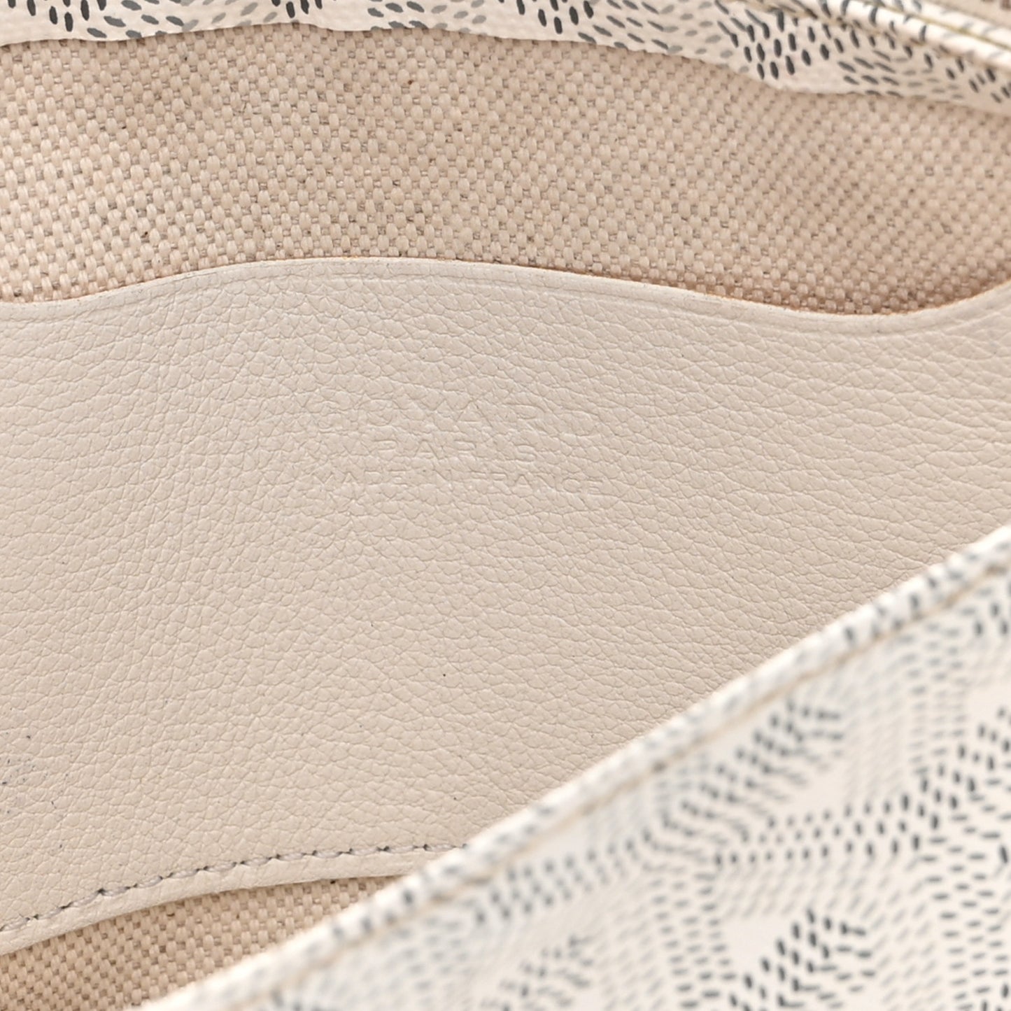 Goyardine Plumet Wallet Clutch White