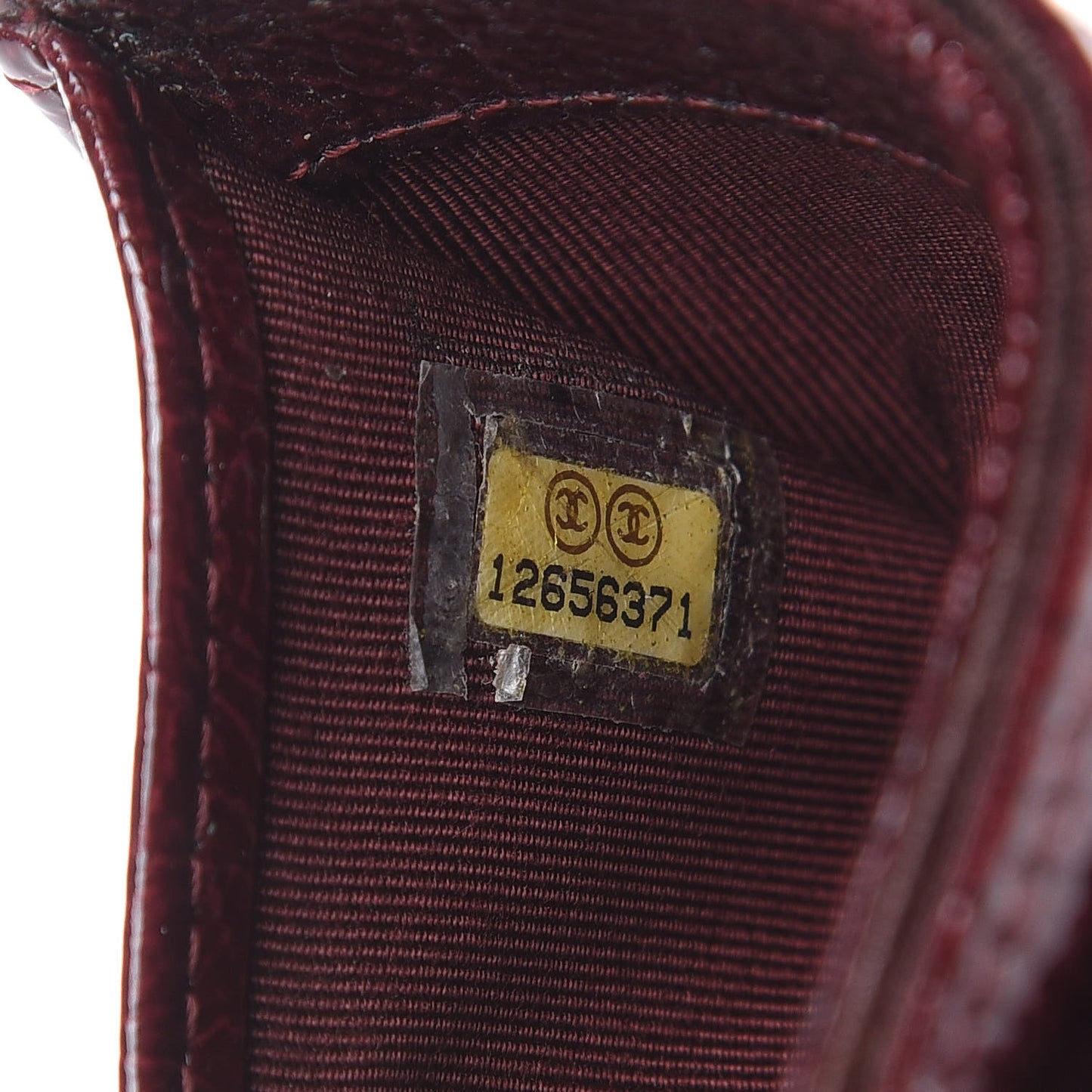 Distressed Patent Quilted Card Holder Bordeaux