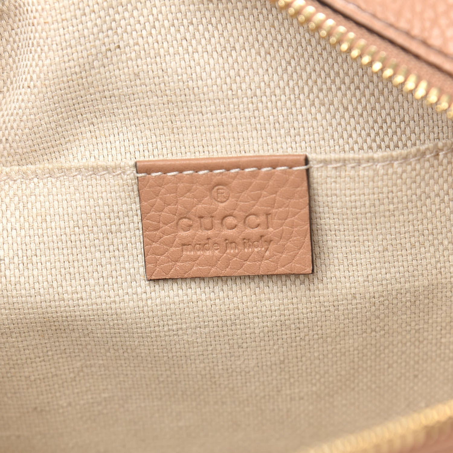 Gucci Pebbled Calfskin Small Soho Disco Bag Camelia 6 of 10
