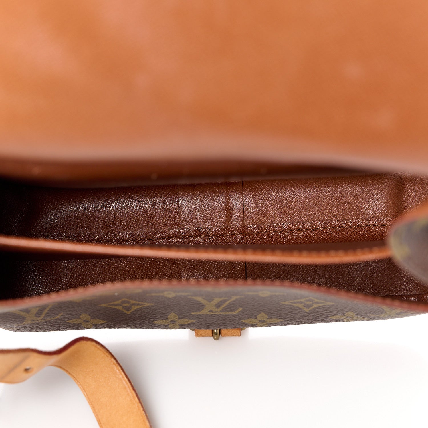 Louis Vuitton Monogram Cartouchiere 22 5 of 11