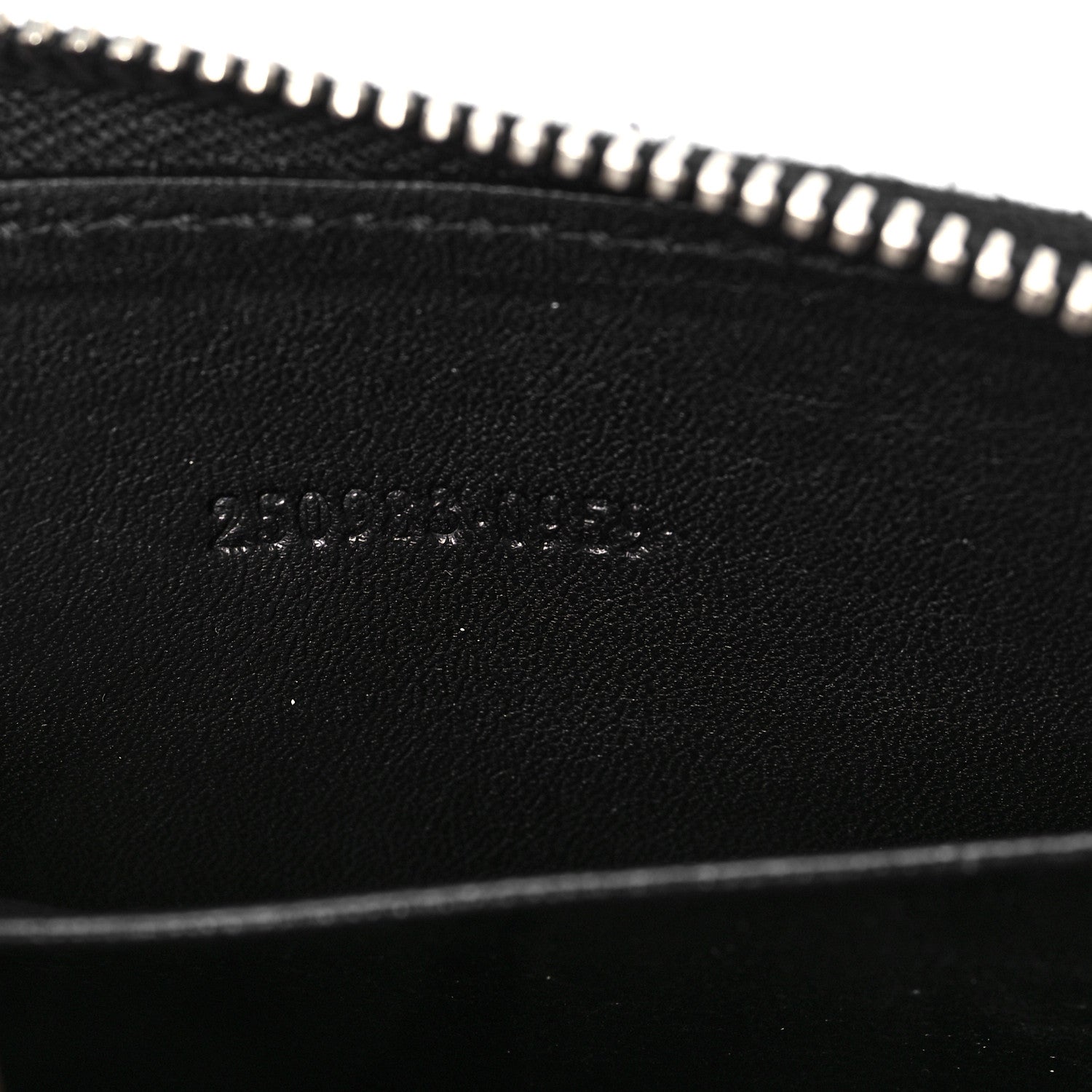 Gucci Crocodile Zip Around Card Case Black 7 of 8