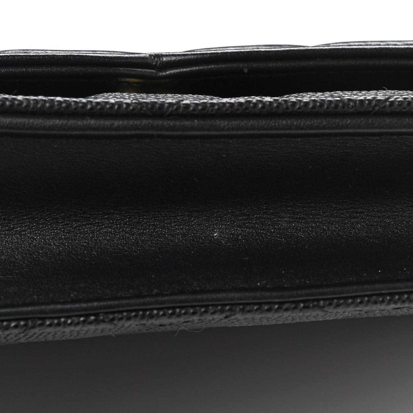 Caviar Quilted CC Filigree Wallet On Chain WOC Black