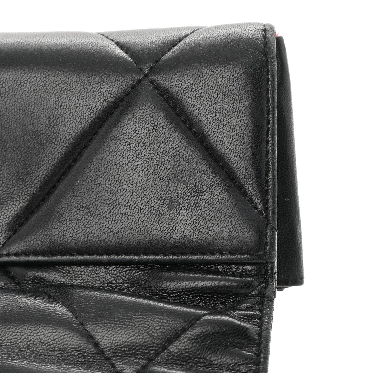 Lambskin Quilted Chanel 19 Flap Wallet Black