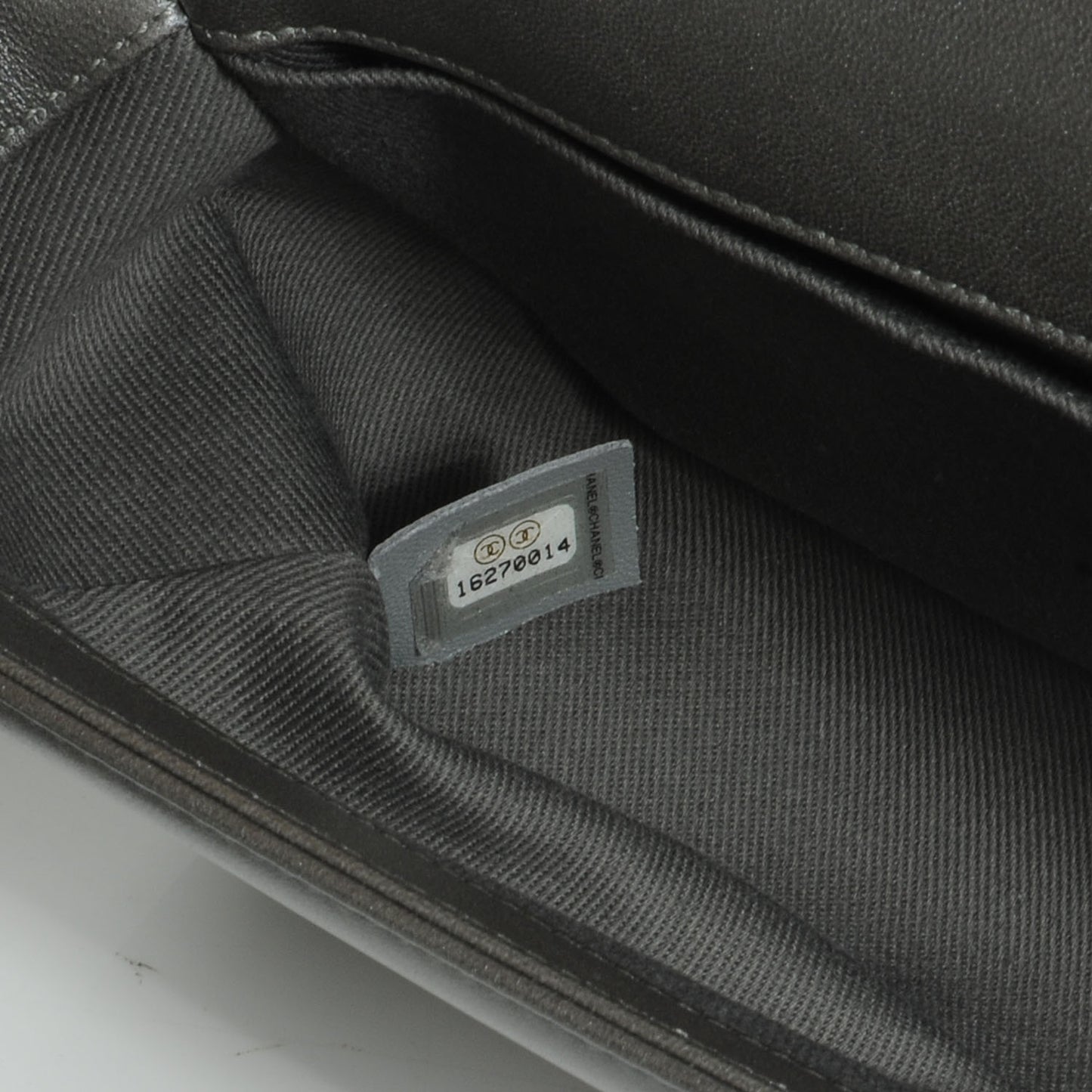 Lambskin Quilted Medium Boy Flap w Stingray Strap Silver