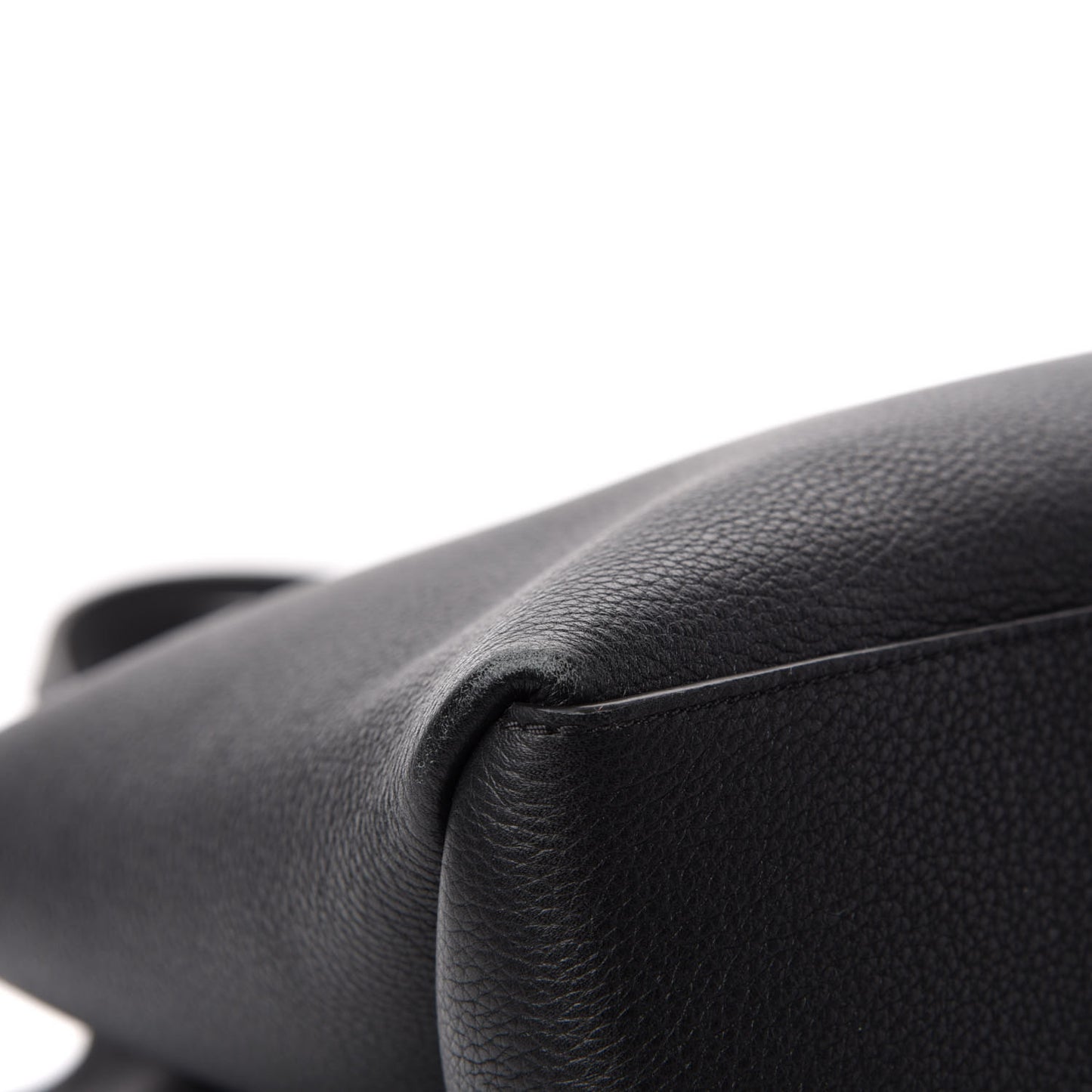 Grained Calfskin Lockme Shopper Black