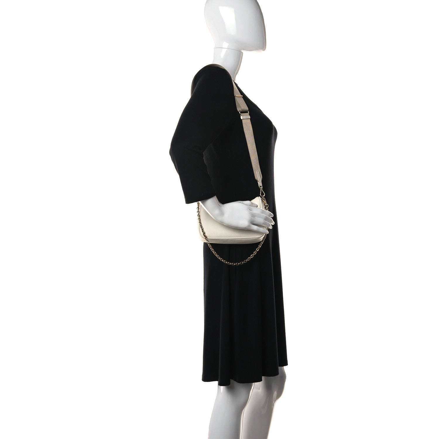 Prada Saffiano Re-Edition 2005 Shoulder Bag White 3 of 9